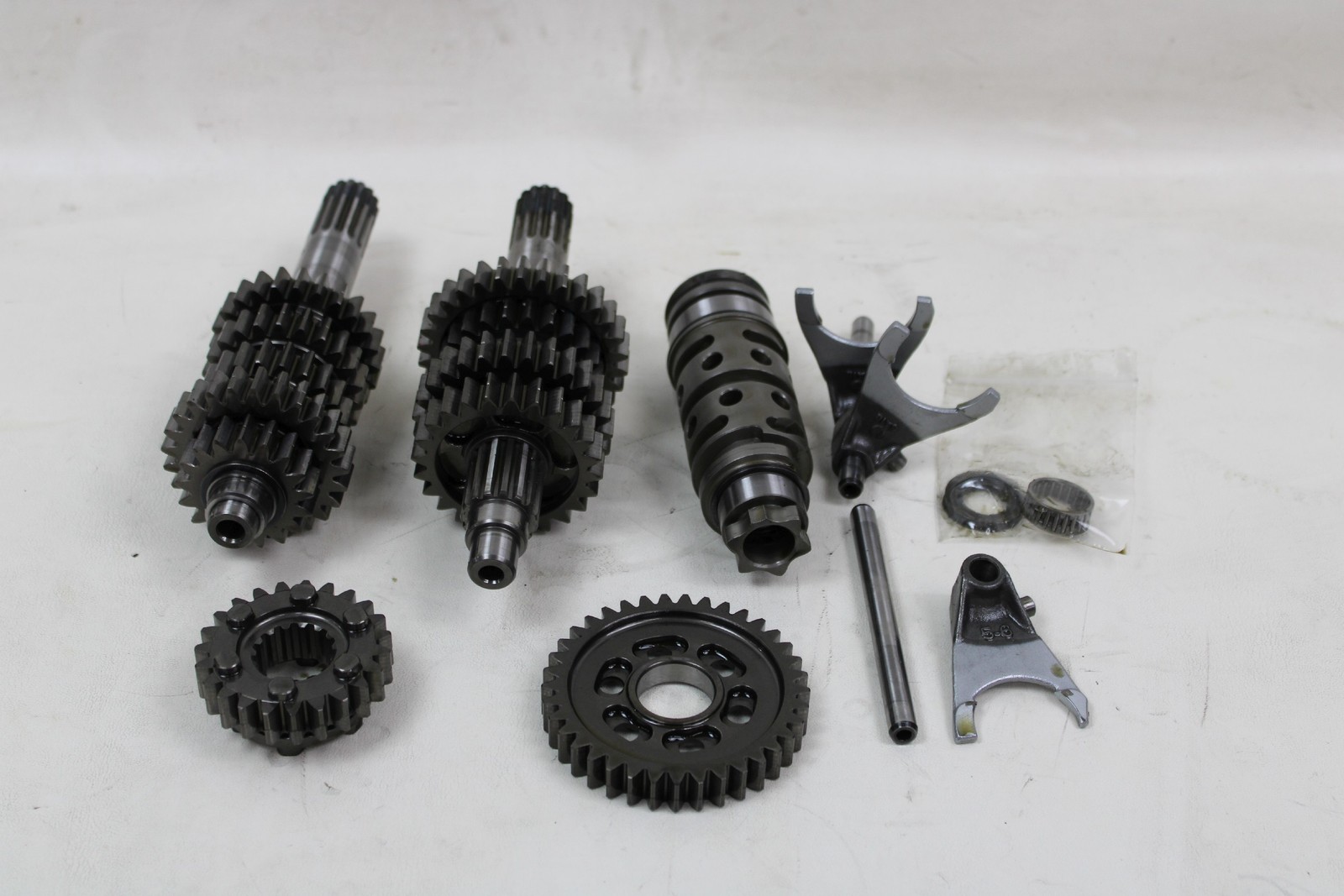 Ducati Diavel Carbon 11-12 Transmission Tranny Gears Gear Drum Forks Gearbox