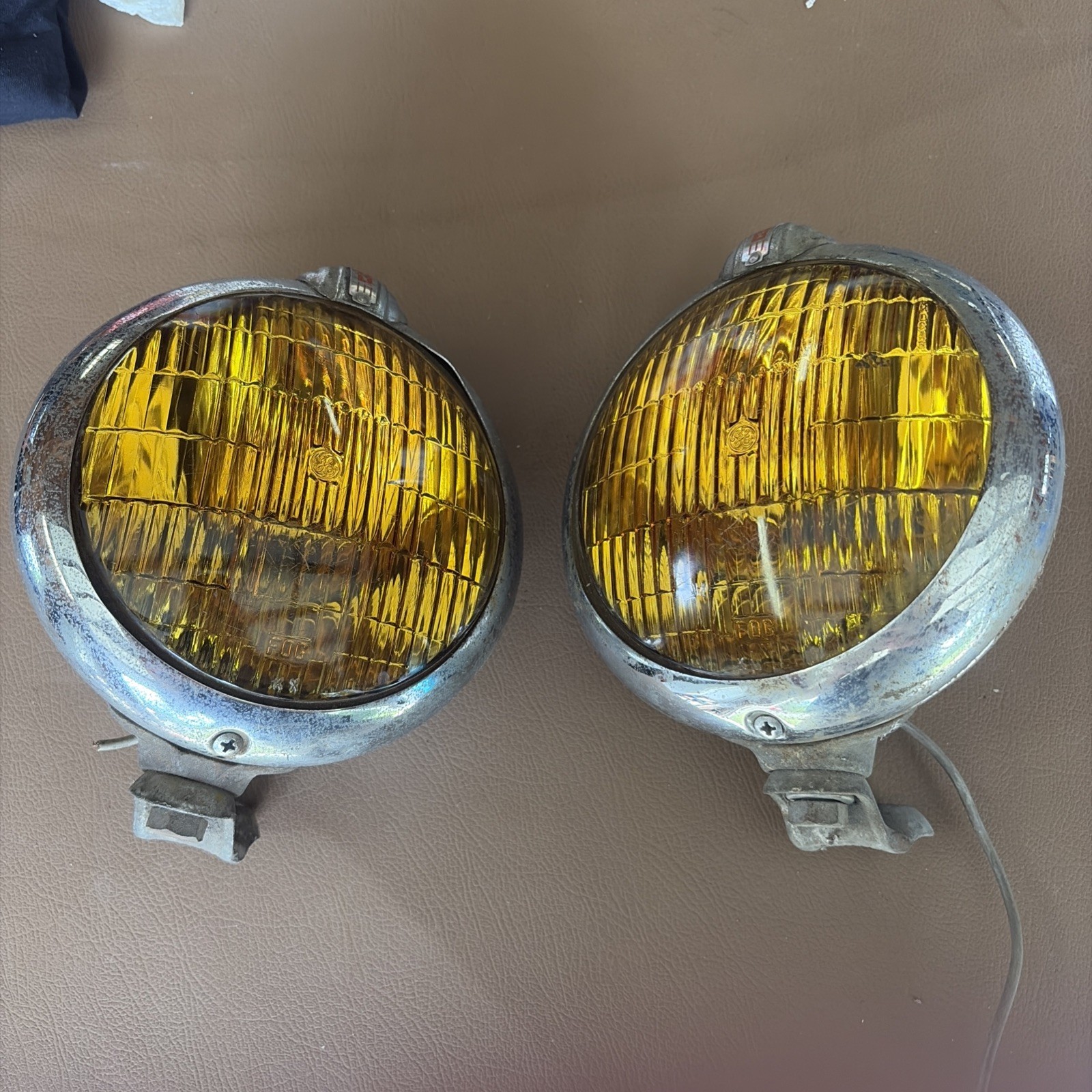 Vintage Pair Unity F-1 Ford Amber Fog Lights Chrome Original Accessory Lamps
