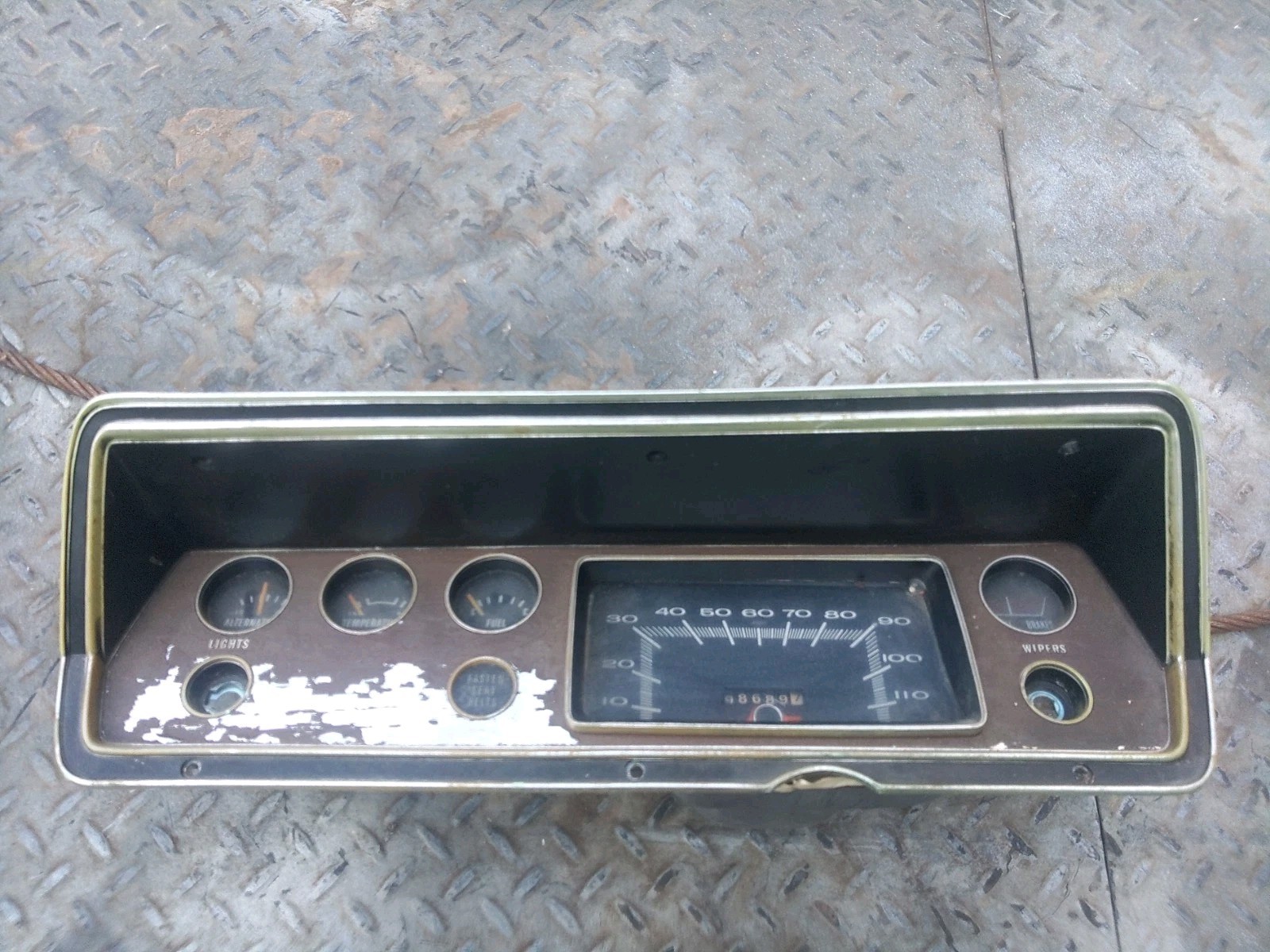 1970-76 PLYMOUTH DUSTER/DODGE DEMON DART DASH CLUSTER GAUGES MOPAR 340 360 73-74 1970-76 PLYMOUTH DUSTER/DODGE DEMON DART DASH CLUSTER GAUGES MOPAR 340 360 73-74