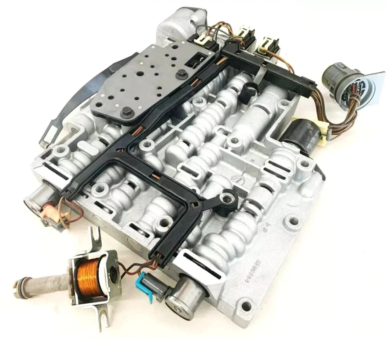 4L60E 4L65E Transmission Valve Body With solenoids Fits 1996-2008 WITH HARNESS