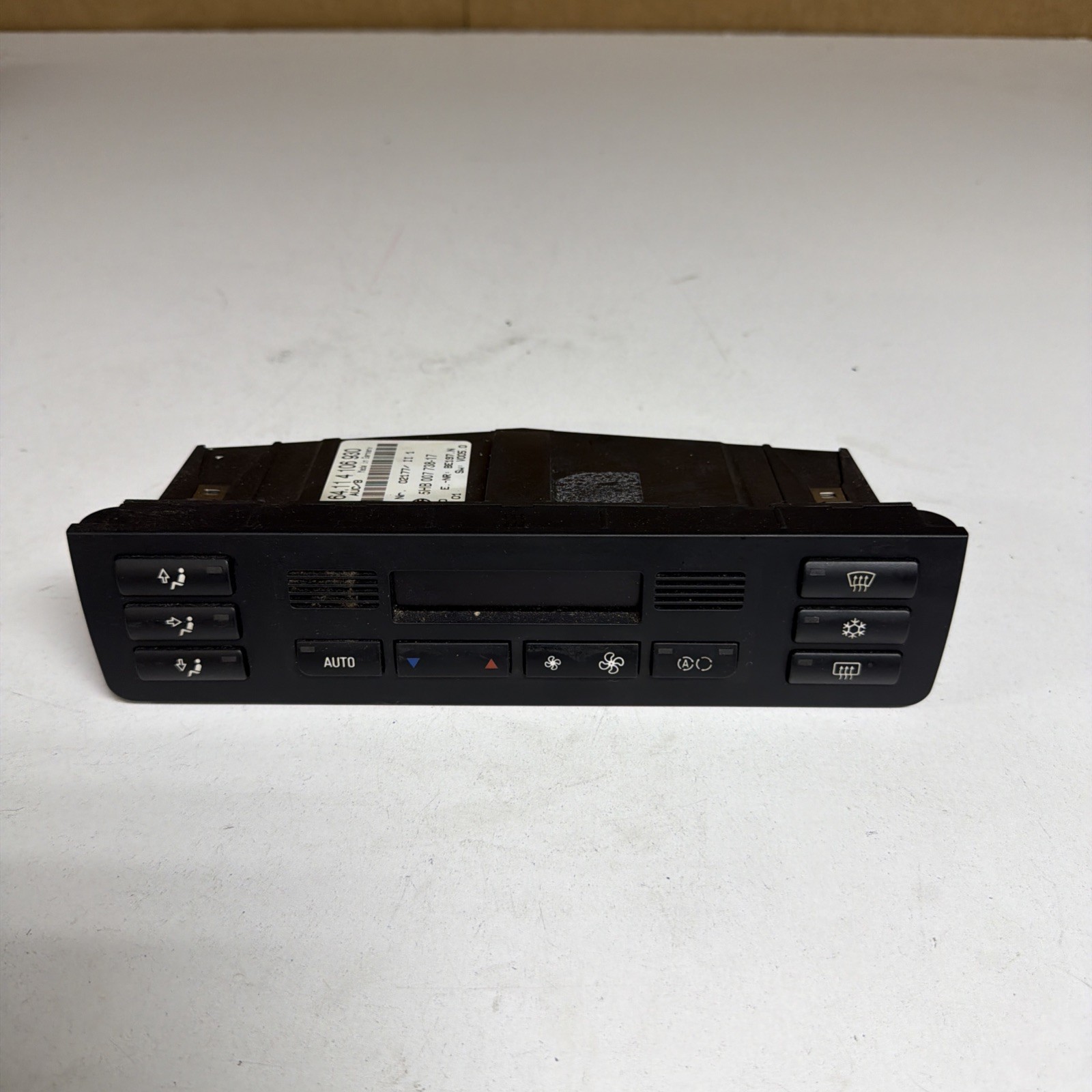 2001-2003 BMW 3 Series E46 AC Heater Climate Temperature Control OEM 64114106930 2001-2003 BMW 3 Series E46 AC Heater Climate Temperature Control OEM 64114106930