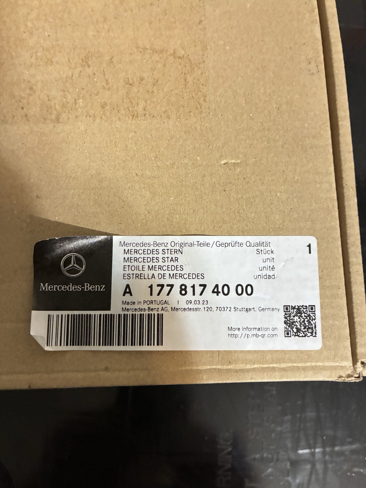 Brand New Mercedes Benz A1778174000 Mercedes Star Illuminated Star Kit Brand New Mercedes Benz A1778174000 Mercedes Star Illuminated Star Kit
