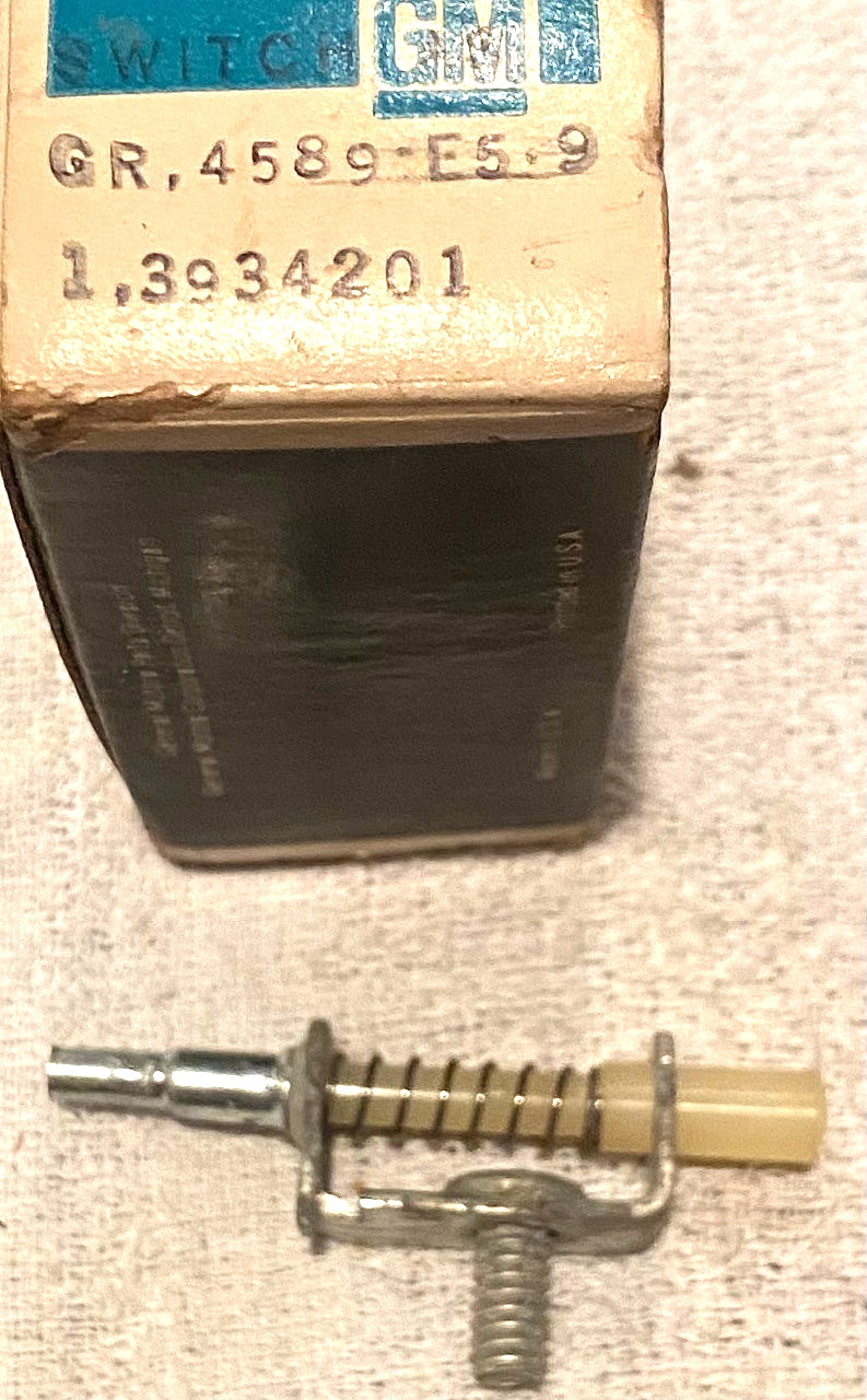 NOS GM 3934201 Parking Brake Alarm Switch 1967-69 Camaro