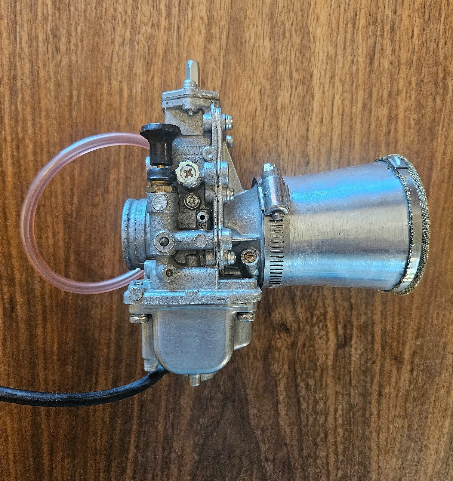 Mikuni TM32 Flat Slide Carberator with velocity stack and assorted jets, etc.