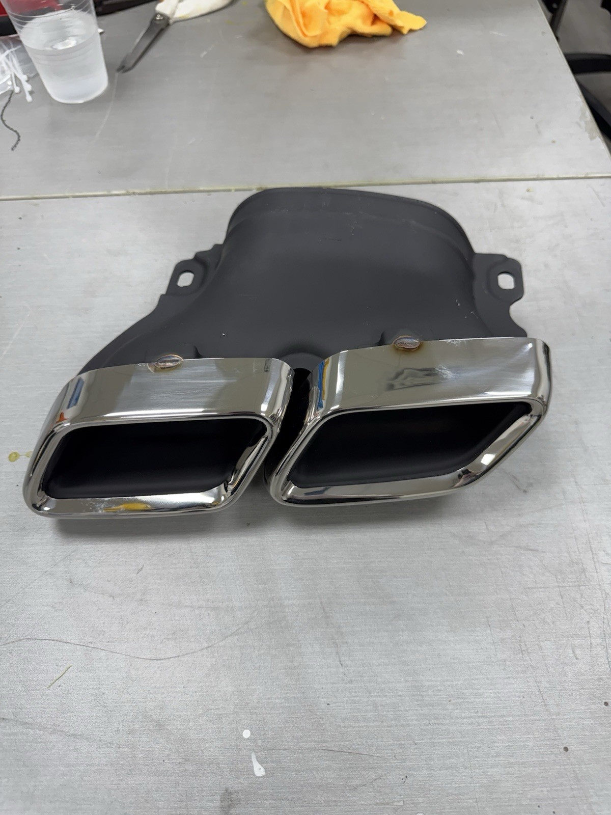 For Mercedes Benz AMG E/S Class W212 W222 E63 S65 Car Exhaust Pipe Muffler Tips For Mercedes Benz AMG E/S Class W212 W222 E63 S65 Car Exhaust Pipe Muffler Tips