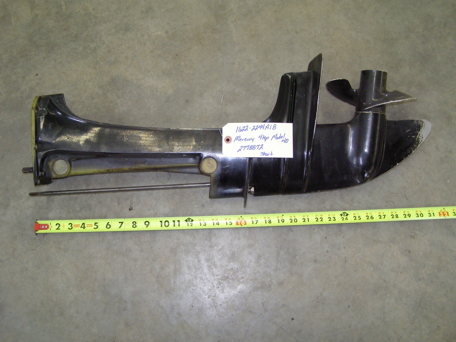 1622-2244A18 Lower Unit / Housing / Shaft Mercury 4hp 1Cyl Model 40 Ser# 2778872 1622-2244A18 Lower Unit / Housing / Shaft Mercury 4hp 1Cyl Model 40 Ser# 2778872
