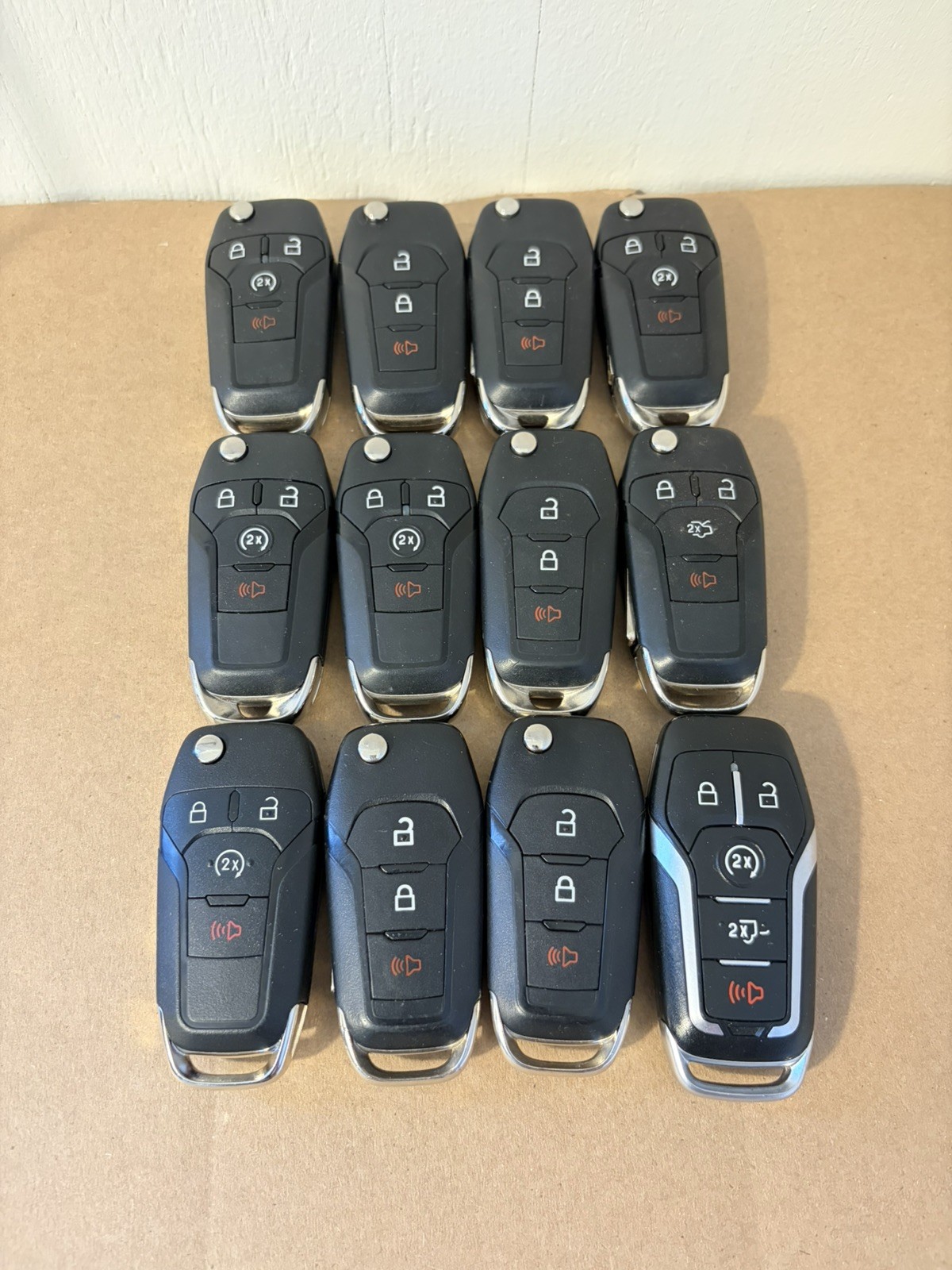 Lot of 12 Ford OEM Smart Key Fob Remotes Remote Keyless Lot of 12 Ford OEM Smart Key Fob Remotes Remote Keyless