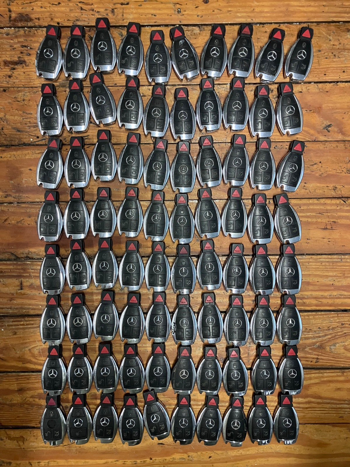 LOCKSMITH LOT OF 80 OEM MERCEDES SMART KEYS FOBS REMOTES KEYLESS ENTRY REMOTE LOCKSMITH LOT OF 80 OEM MERCEDES SMART KEYS FOBS REMOTES KEYLESS ENTRY REMOTE