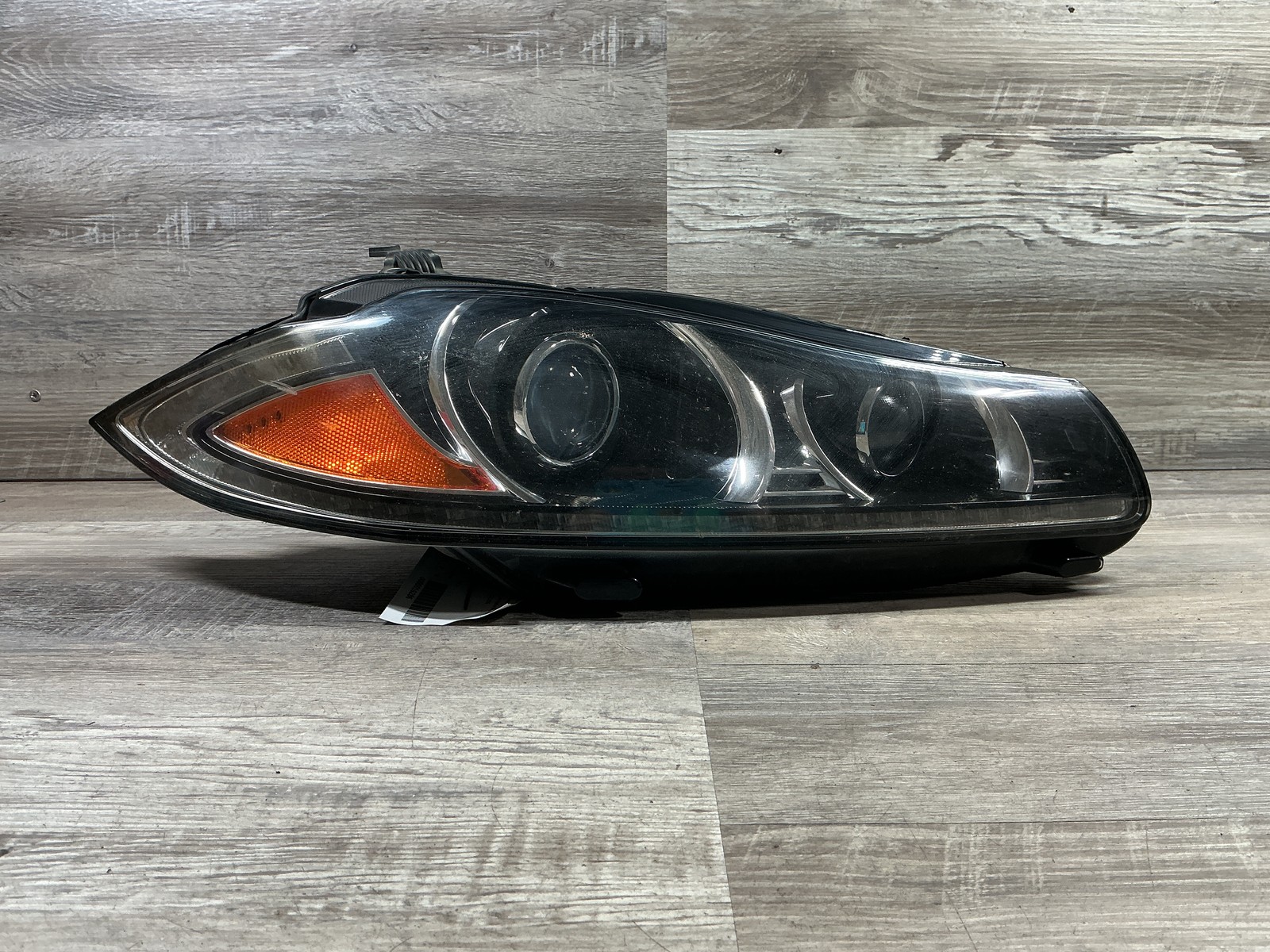 USED - 2012-2015 Jaguar XF R Headlamp Xenon - OEM USED - 2012-2015 Jaguar XF R Headlamp Xenon - OEM