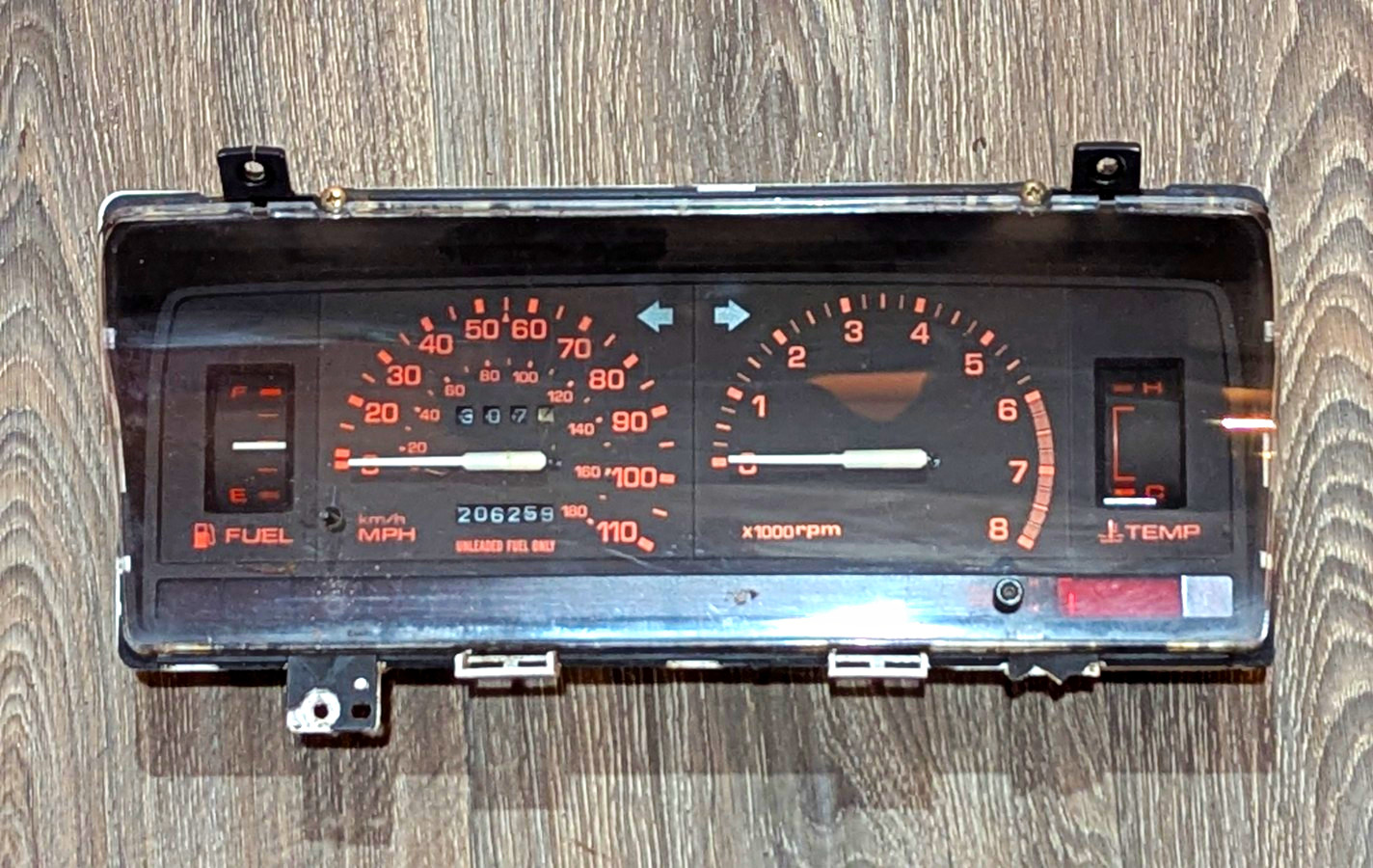 OEM 1986-1993 Mazda B2000 B2200 B2600i Gauge Cluster W/ TACHOMETER OEM 1986-1993 Mazda B2000 B2200 B2600i Gauge Cluster W/ TACHOMETER