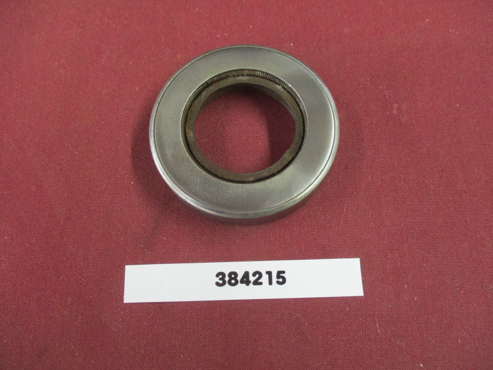 1935-41 Packard Rear Axle Inner Seal 384215 NOS 1935-41 Packard Rear Axle Inner Seal 384215 NOS