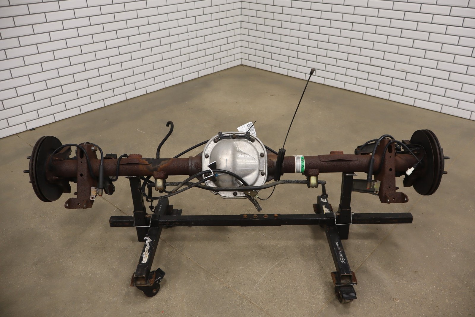 2003-2011 Ford Crown Victoria Rear Axle Assembly OEM 3.27 Ratio 48k Miles