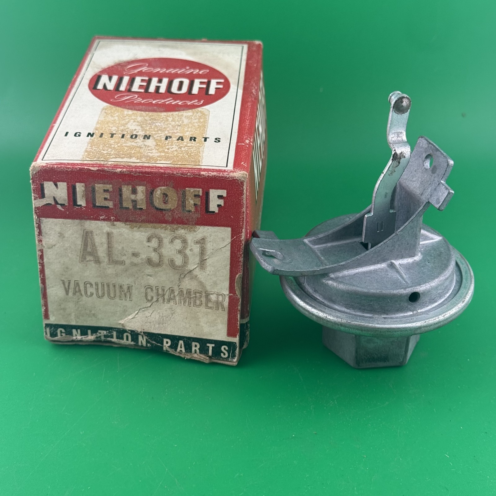 NIEHOFF AUTOLITE AL-331 NORS VACUUM ADVANCE 1960-61 DODGE 6 VALIANT + OTHER NORS