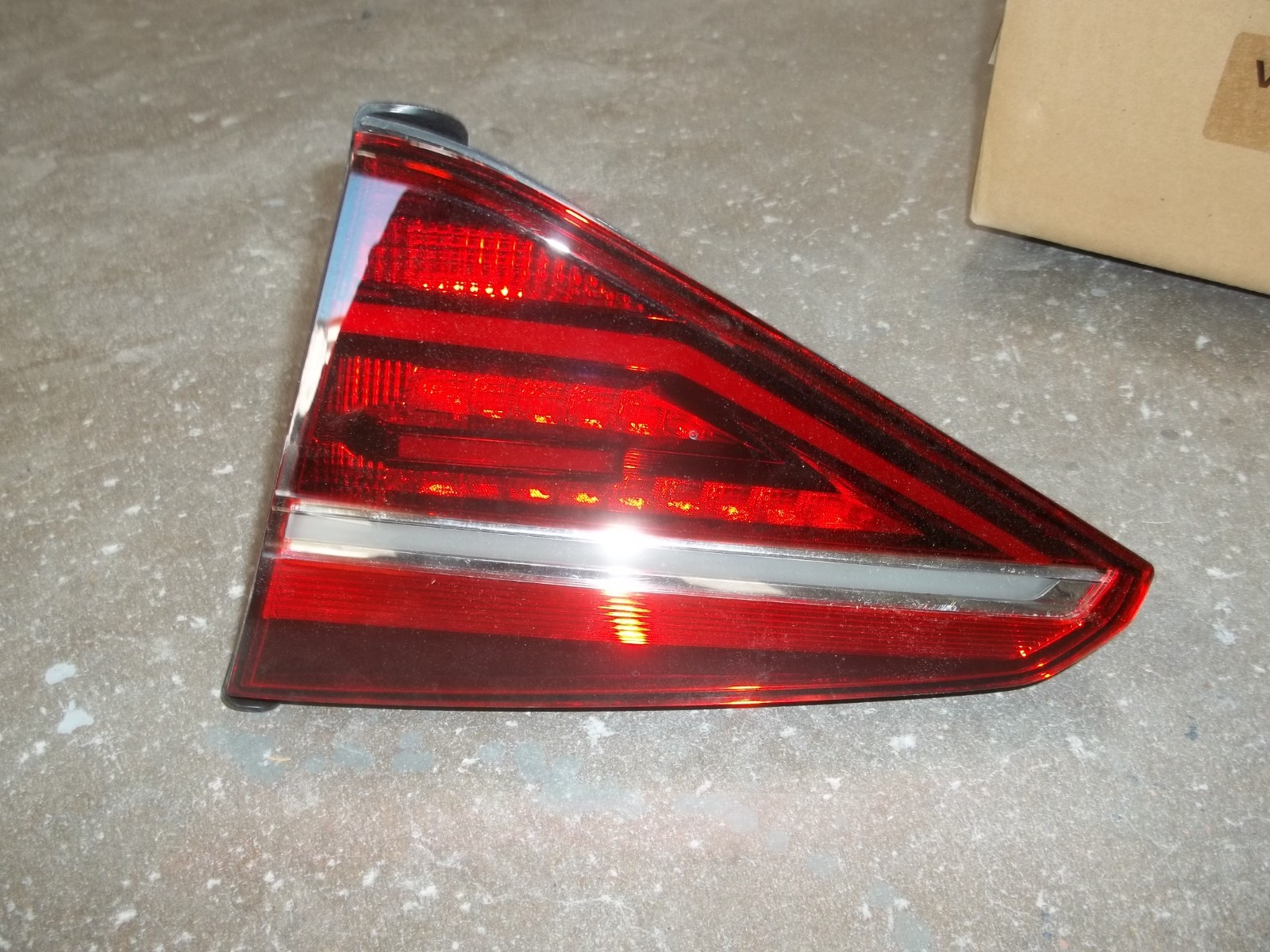 For Volkswagen Passat 2017 18 2019 Tail Light Right Passenger Side | Inner | LED For Volkswagen Passat 2017 18 2019 Tail Light Right Passenger Side | Inner | LED