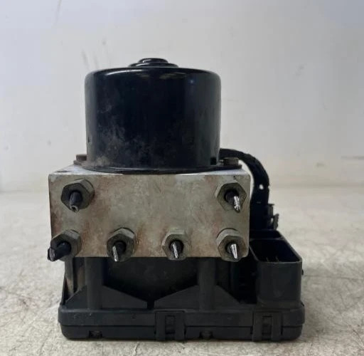 2001 - 2002 Chrysler Town and Country ABS Anti-Lock Brake Pump Assembly OEM
