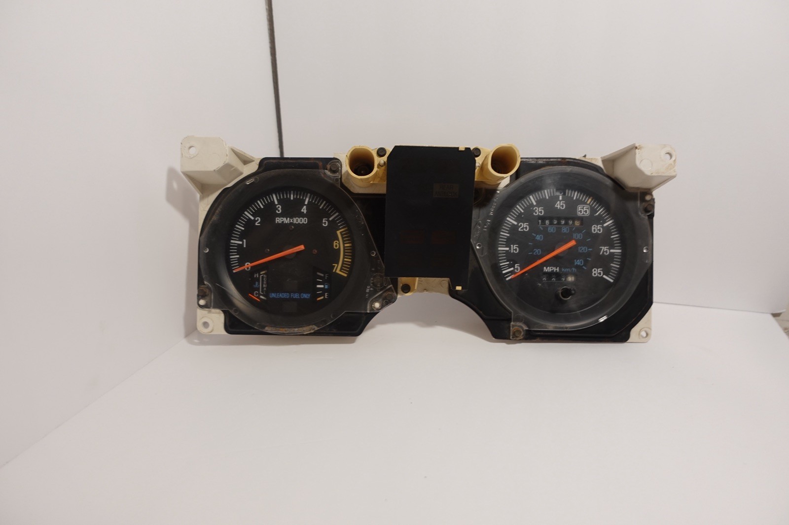 1986-1988 FORD BRONCO II RANGER TACH DASH CLUSTER GAUGES SPEEDOMETER INSTRUMENT 1986-1988 FORD BRONCO II RANGER TACH DASH CLUSTER GAUGES SPEEDOMETER INSTRUMENT