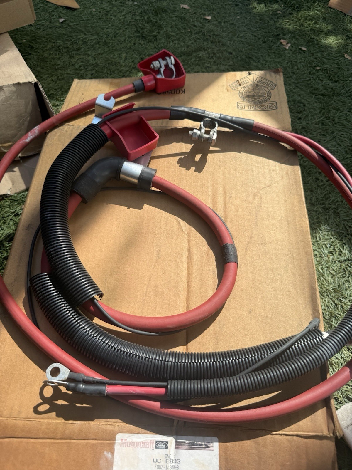 NOS Motorcraft WC-8893 Positive Battery Cable Ford F0UZ-14300-B 1990-1991 E-350 NOS Motorcraft WC-8893 Positive Battery Cable Ford F0UZ-14300-B 1990-1991 E-350