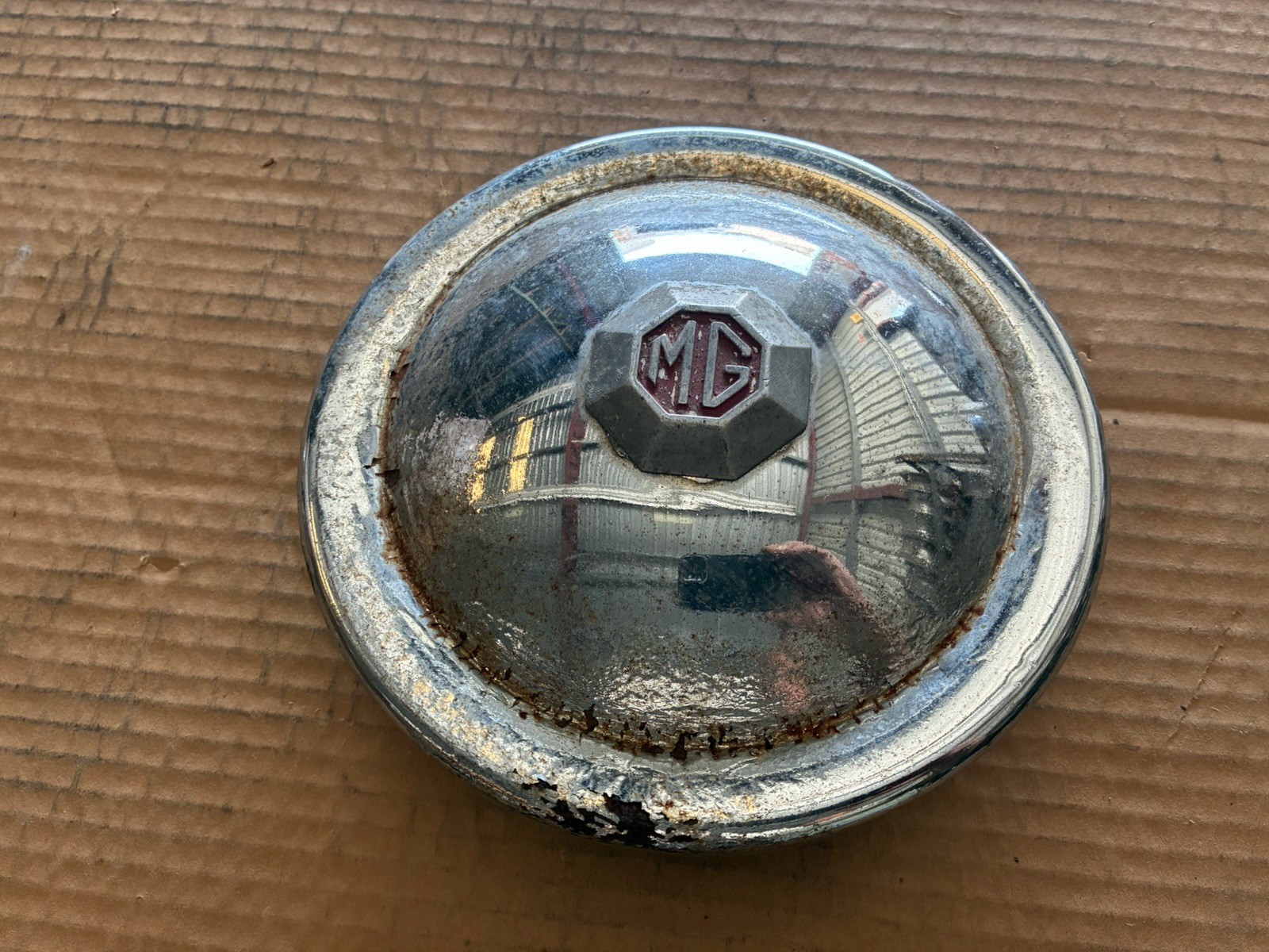 Vintage MG Center Hub Cap Hubcap Lug Wheel Rim Cover DOG DISH OEM USED 9 Vintage MG Center Hub Cap Hubcap Lug Wheel Rim Cover DOG DISH OEM USED 9