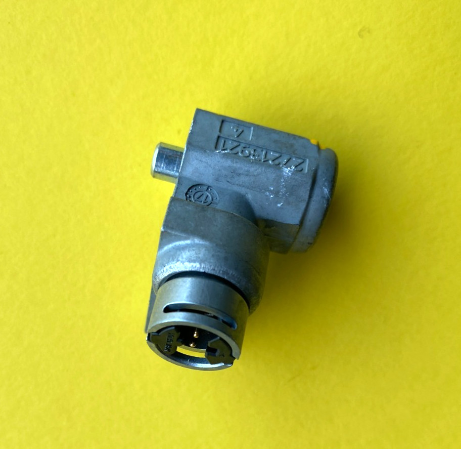 2015-2020 FORD F-150 COLLAPSIBLE STEERING COLUMN AIR SENSOR OEM 27213921 2015-2020 FORD F-150 COLLAPSIBLE STEERING COLUMN AIR SENSOR OEM 27213921