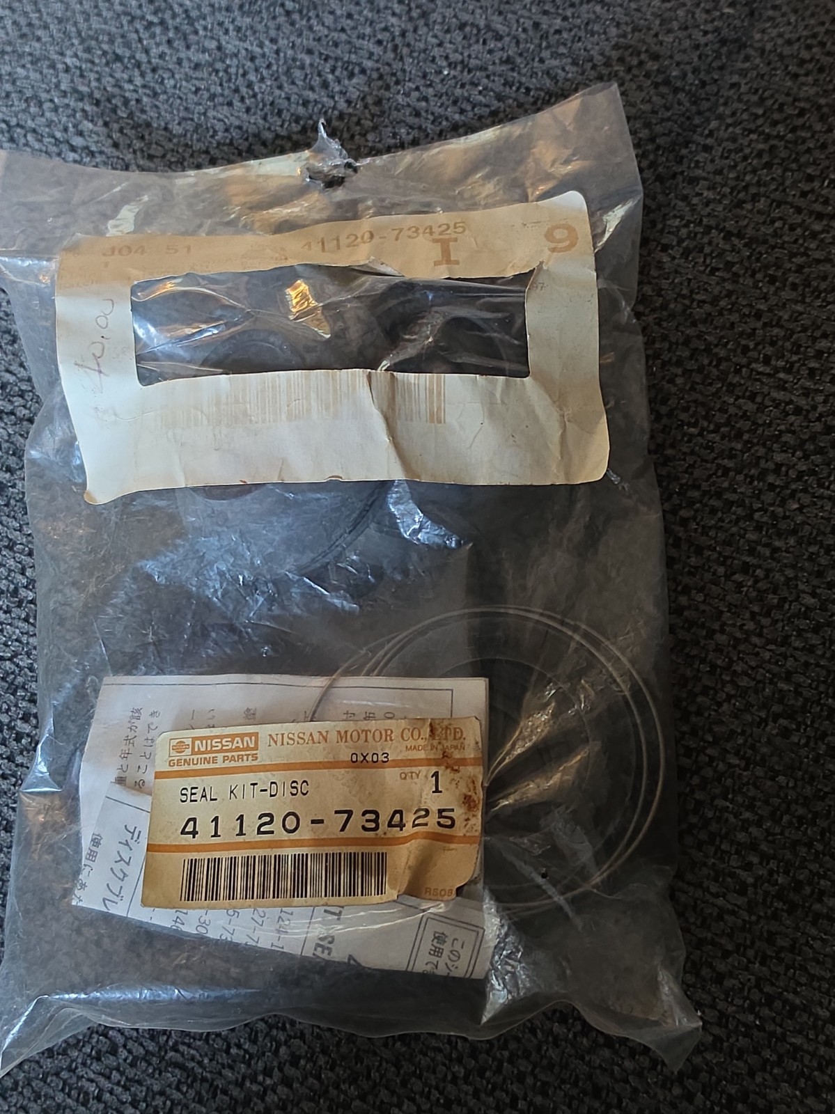 1979-83 Nissan 200SX Disc Brake Seal Kit Part No. 41120-73425 1979-83 Nissan 200SX Disc Brake Seal Kit Part No. 41120-73425