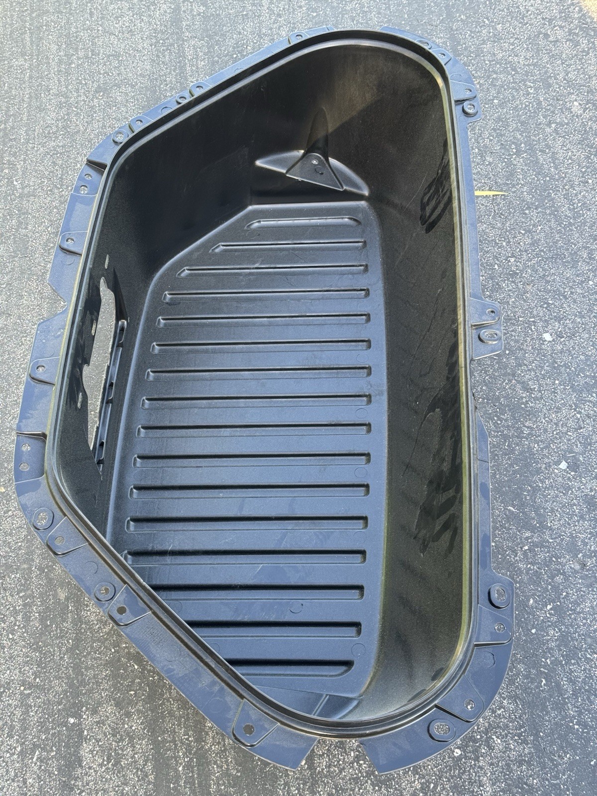 OEM 2021-2024 Tesla Model X Front trunk frunk storage compartment  1607186-00-B