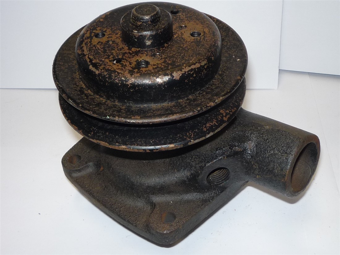 1935 Chevrolet new water pump