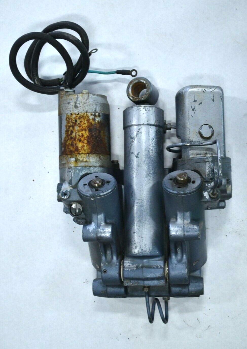 Yamaha Tilt & Trim Unit 1991-1993  115-225HP 6G5-43800-05-EK    2 Wire  (1918)