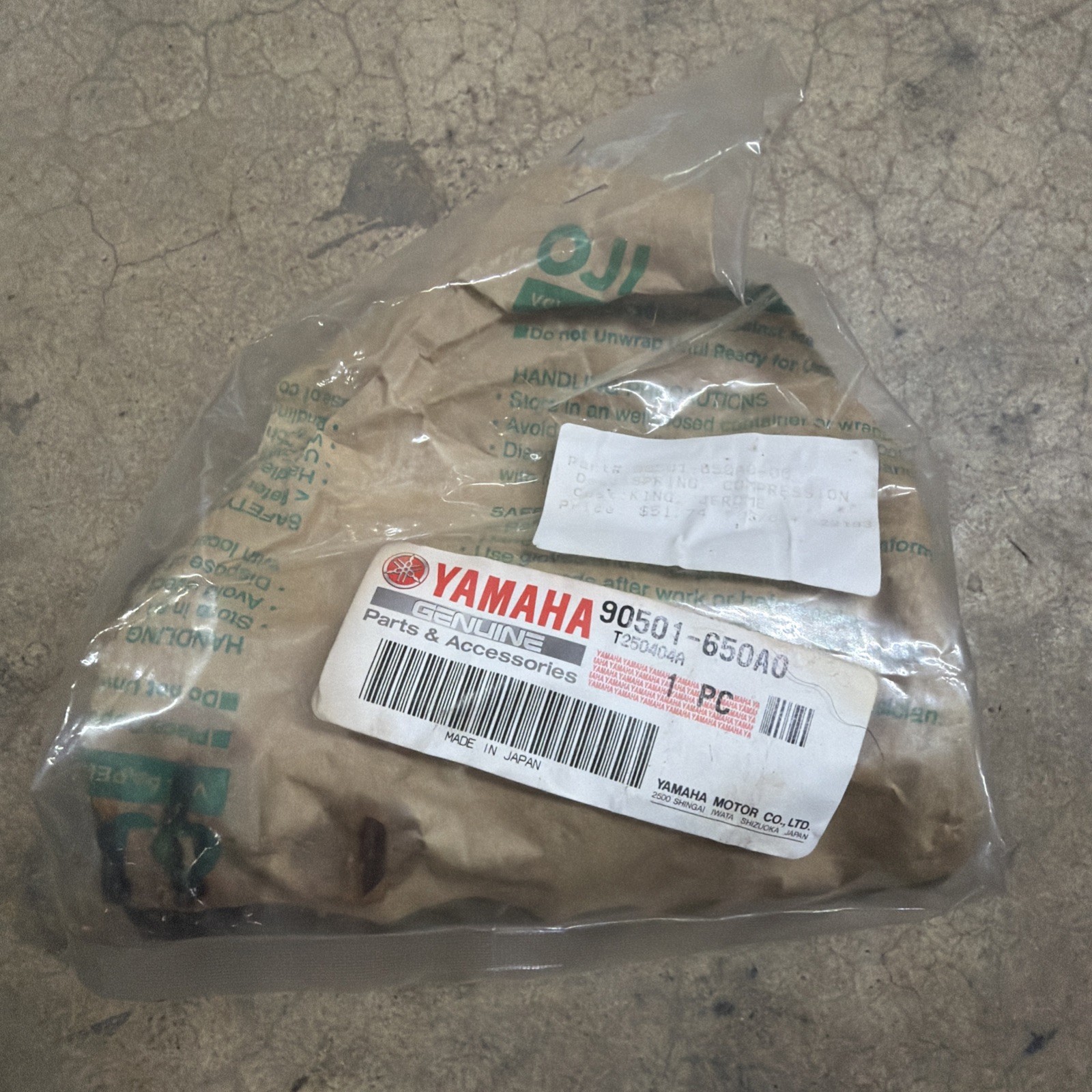 NOS Yamaha OEM Compression Spring GRIZZLY RHINO VIKING 700 90501-650A0