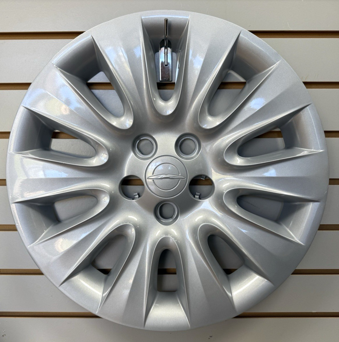 2011-2014 Chrysler 200 Bolt-on 17