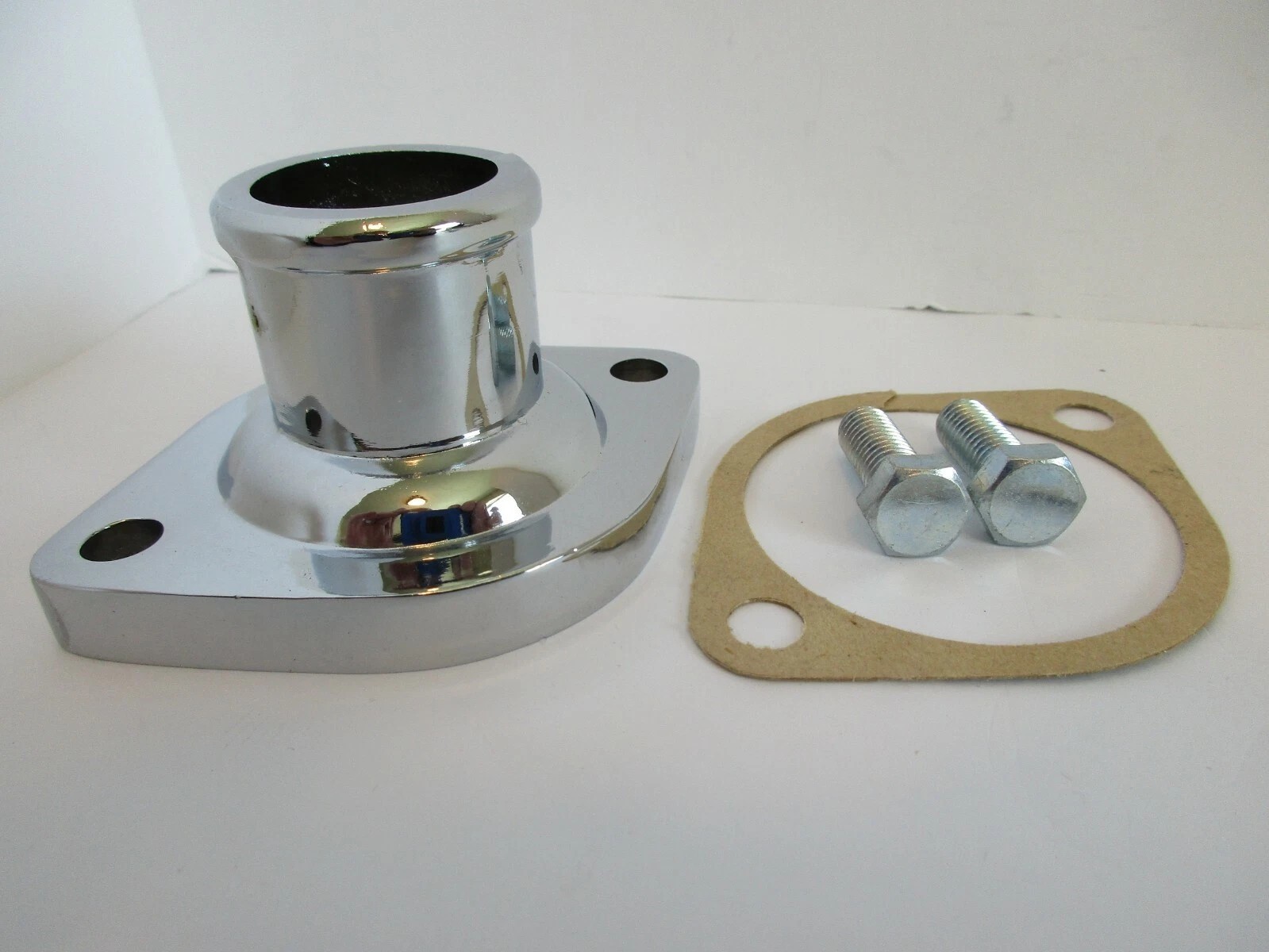 SB Chrysler Chrome Water Neck Thermostat Housing 273 318 340 360 Mopar Dodge SB Chrysler Chrome Water Neck Thermostat Housing 273 318 340 360 Mopar Dodge