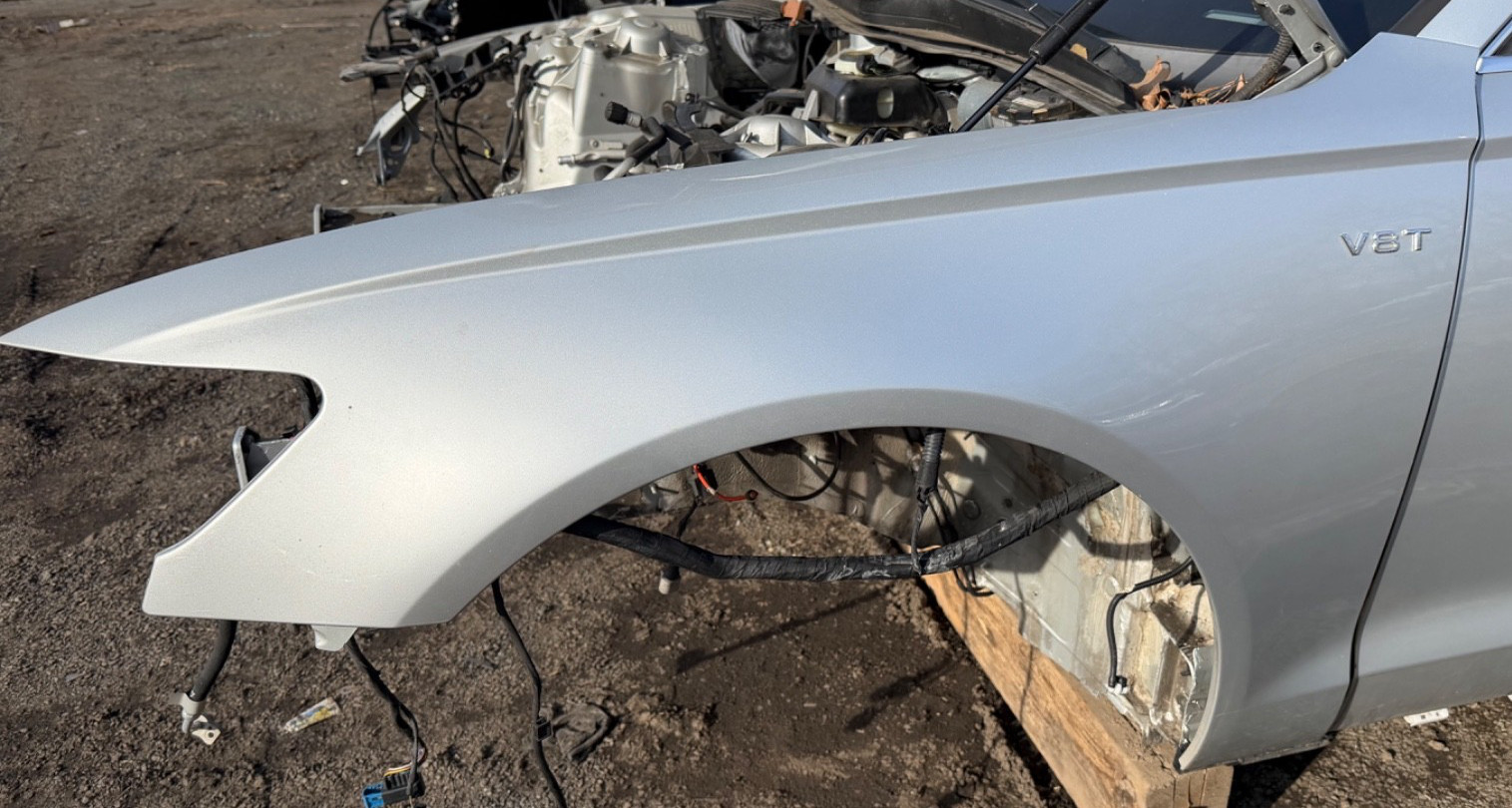 2012-2018 Audi A6 S6 Front Left Driver Fender OEM Silver P5 X7W Ice Silver Metal