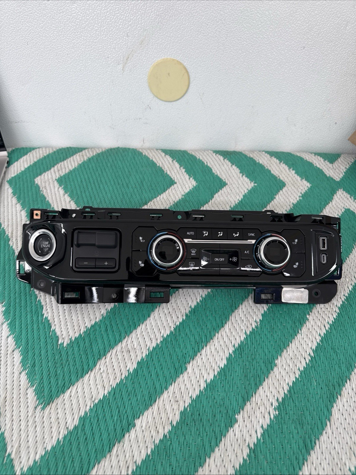 ✅ GMC 2022-2025 Sierra 1500 Temperature Control 1663494 86544506 ✅ ✅ GMC 2022-2025 Sierra 1500 Temperature Control 1663494 86544506 ✅