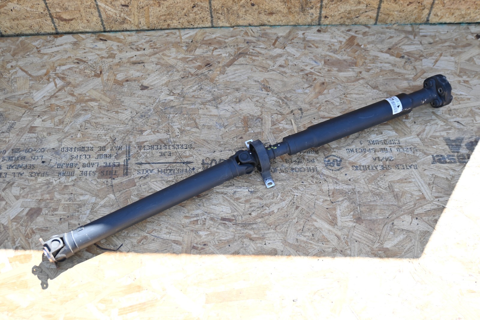 ⭐ 03-08 Bmw E85 Z4 Rear Manual Transmission Driveshaft Propeller Axle 1355MM Oem ⭐ 03-08 Bmw E85 Z4 Rear Manual Transmission Driveshaft Propeller Axle 1355MM Oem