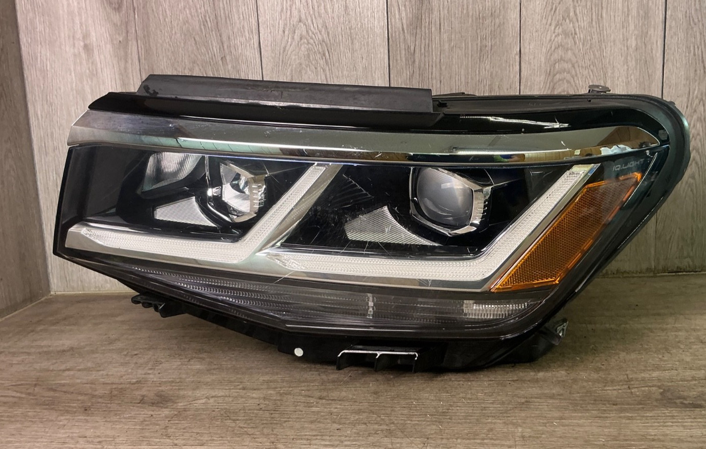 2021-2023 Volkswagen Atlas Atlas Cross Sport OEM   3CN-941-035-E