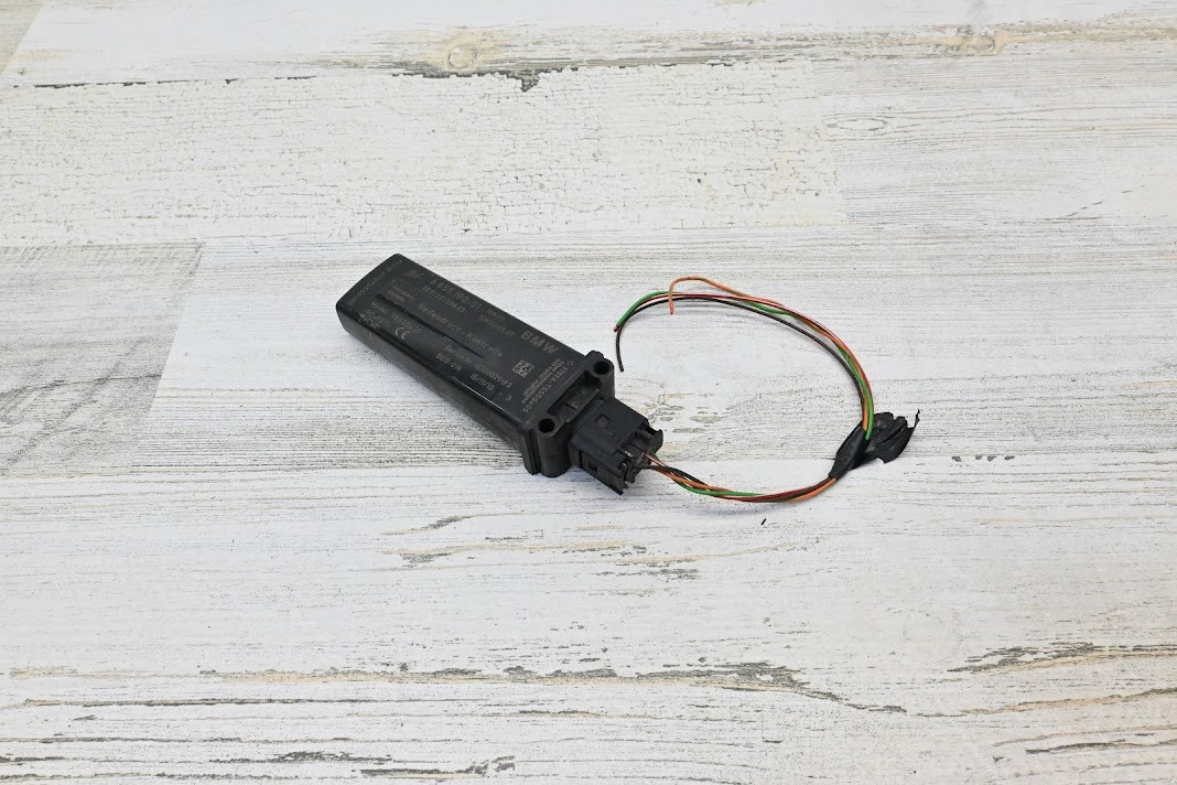 12-16 BMW F22 F30 F32 F36 TPMS Tire Pressure Sensor RDC Control Module OEM