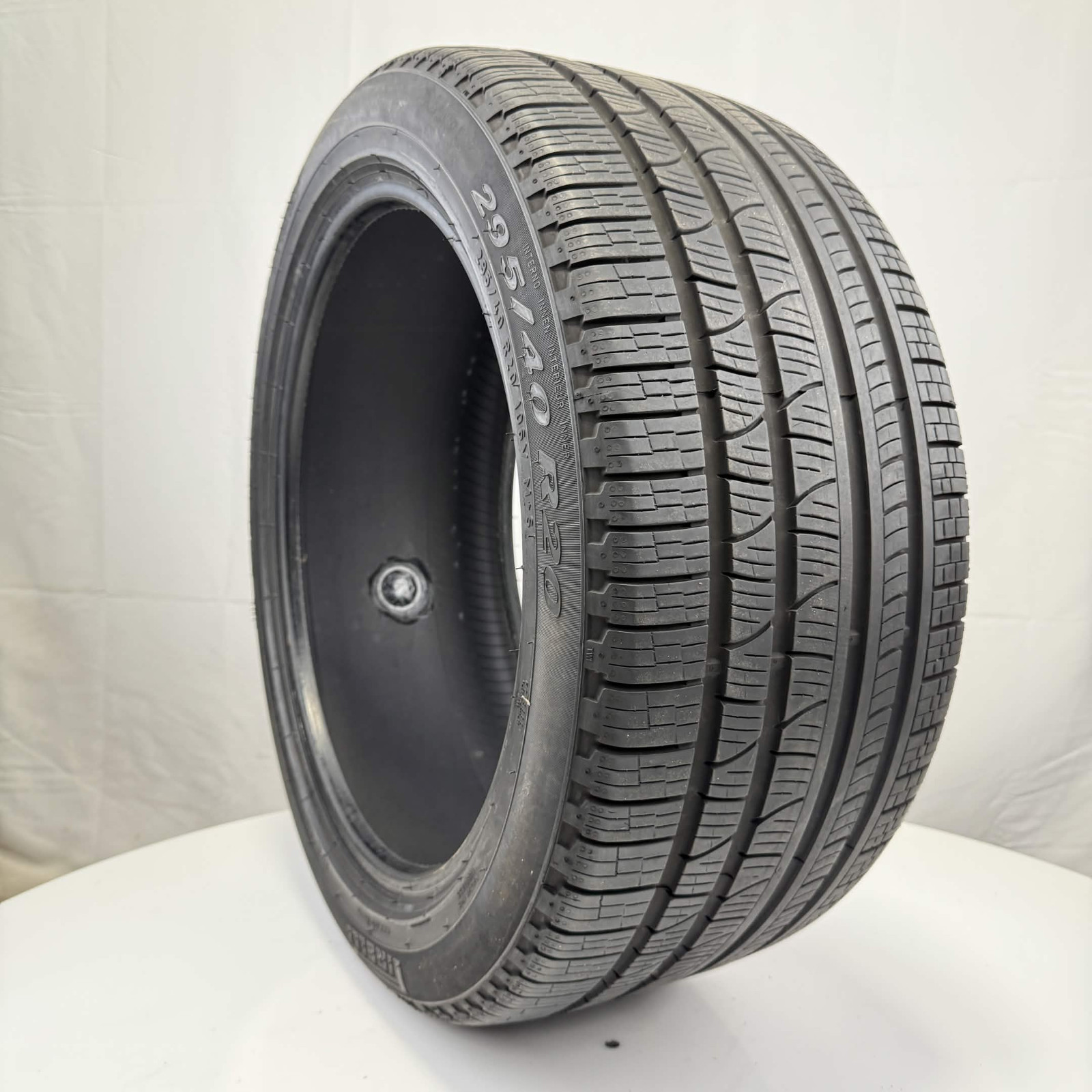 Used 295/40R20 Pirelli Scorpion Verde NO 106V 8/32 (DOT 25) Used 295/40R20 Pirelli Scorpion Verde NO 106V 8/32 (DOT 25)