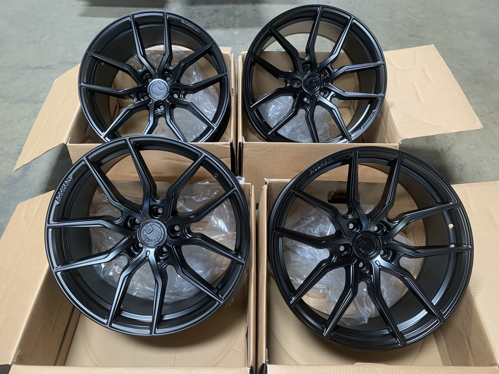 20x9 F +30 | 20x10.5 R +35 |  AodHan AFF1  5x120  Matte Black Wheels  (Used Set)