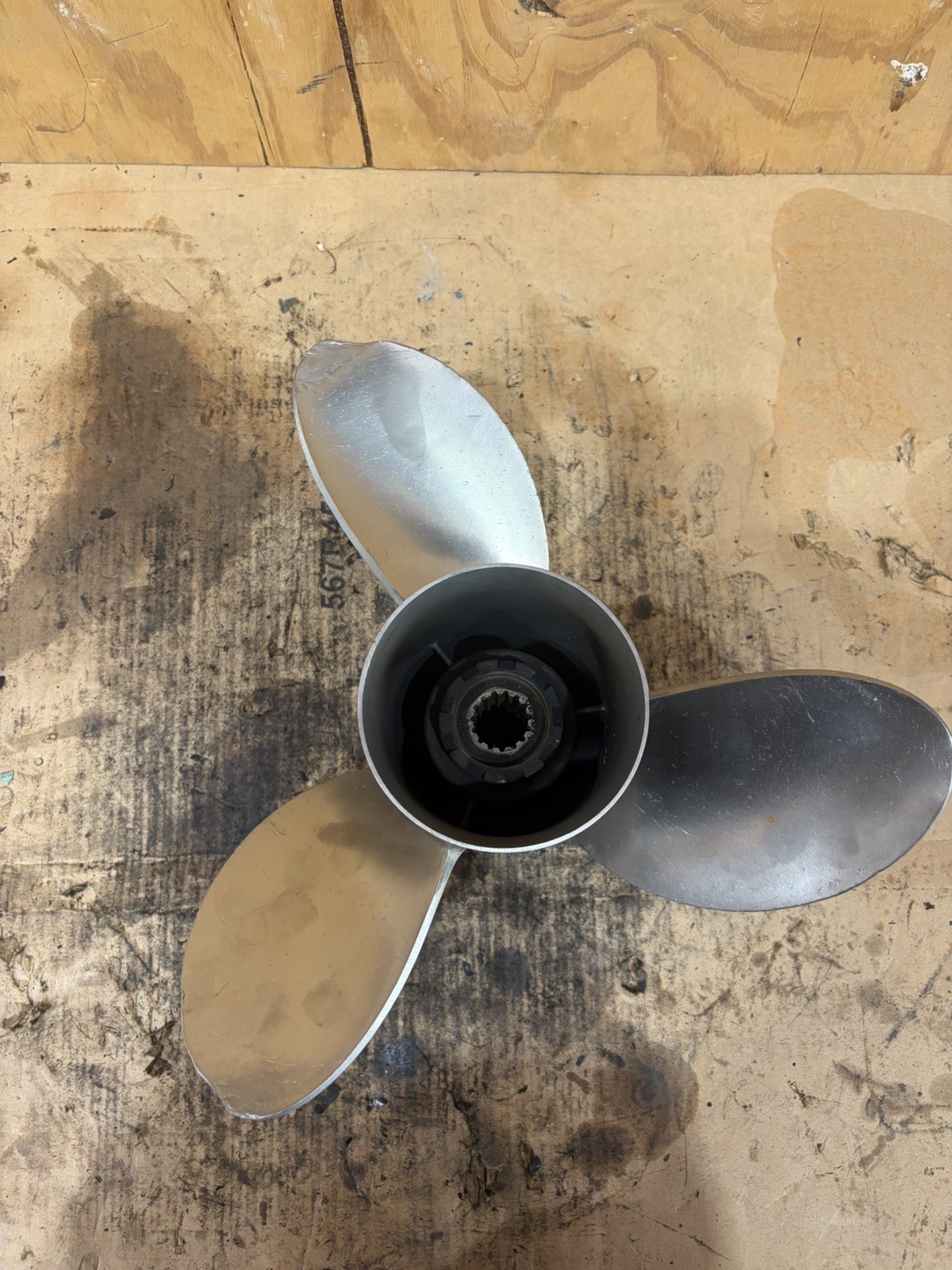 Mercury Laser II Stainless Propeller Prop 48-16994 24P Right Hand Rotation Mercury Laser II Stainless Propeller Prop 48-16994 24P Right Hand Rotation