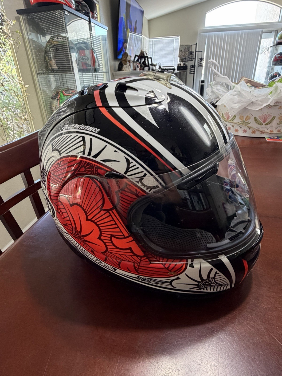 Arai Corsair-V Shinya Nakano Sakura Motorcycle Helmet - Size Medium - Rare Arai Corsair-V Shinya Nakano Sakura Motorcycle Helmet - Size Medium - Rare