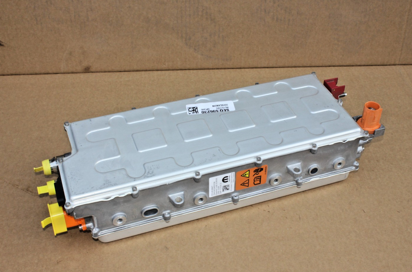 2022-2025 Jeep Grand Cherokee Hybrid Battery Charger module 05185088AU OEM