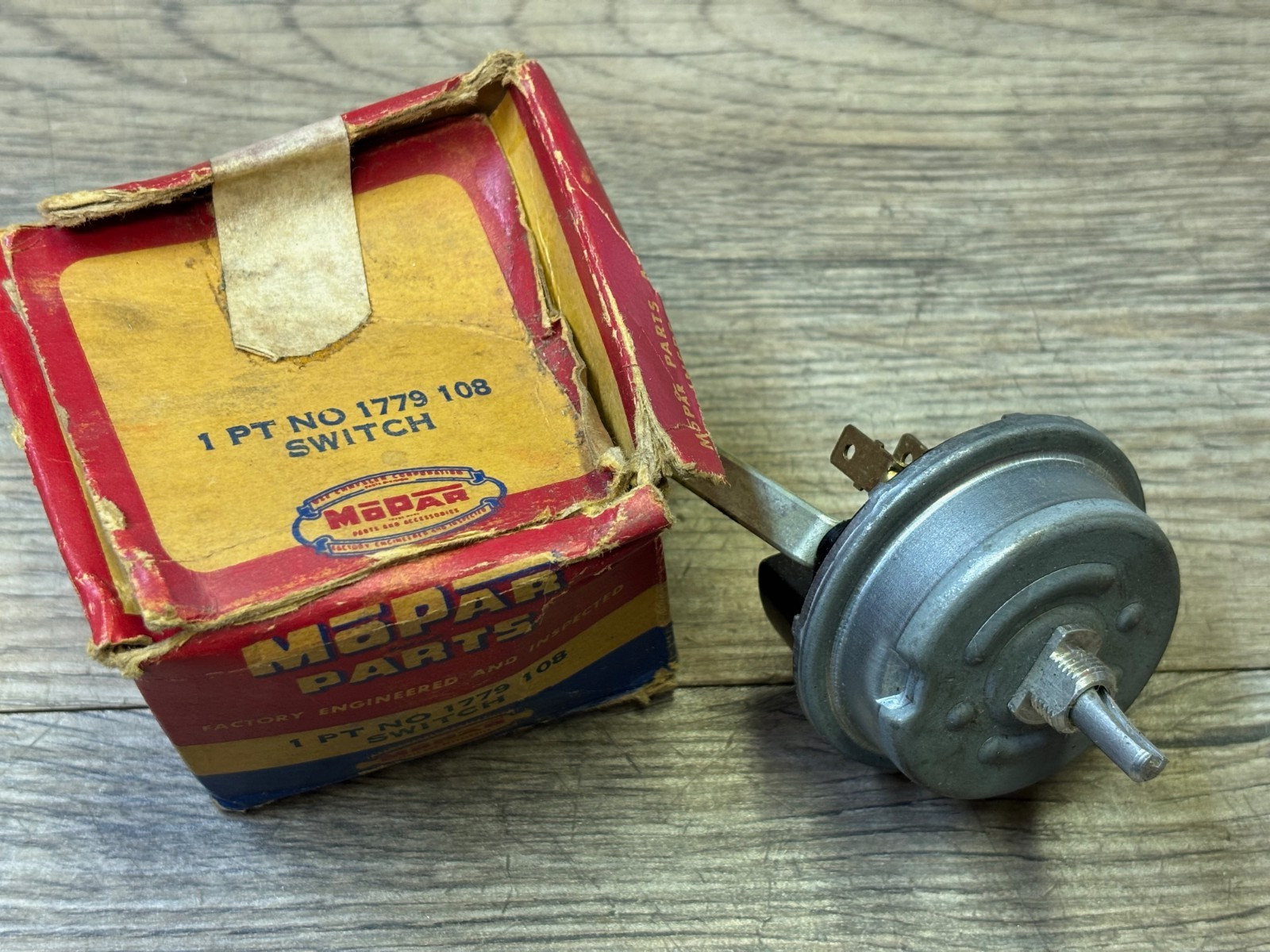 1957 1958 DODGE D500 CORONET ROYAL LANCER NOS MOPAR 3 SPD W/WIPER SWITCH 1779108