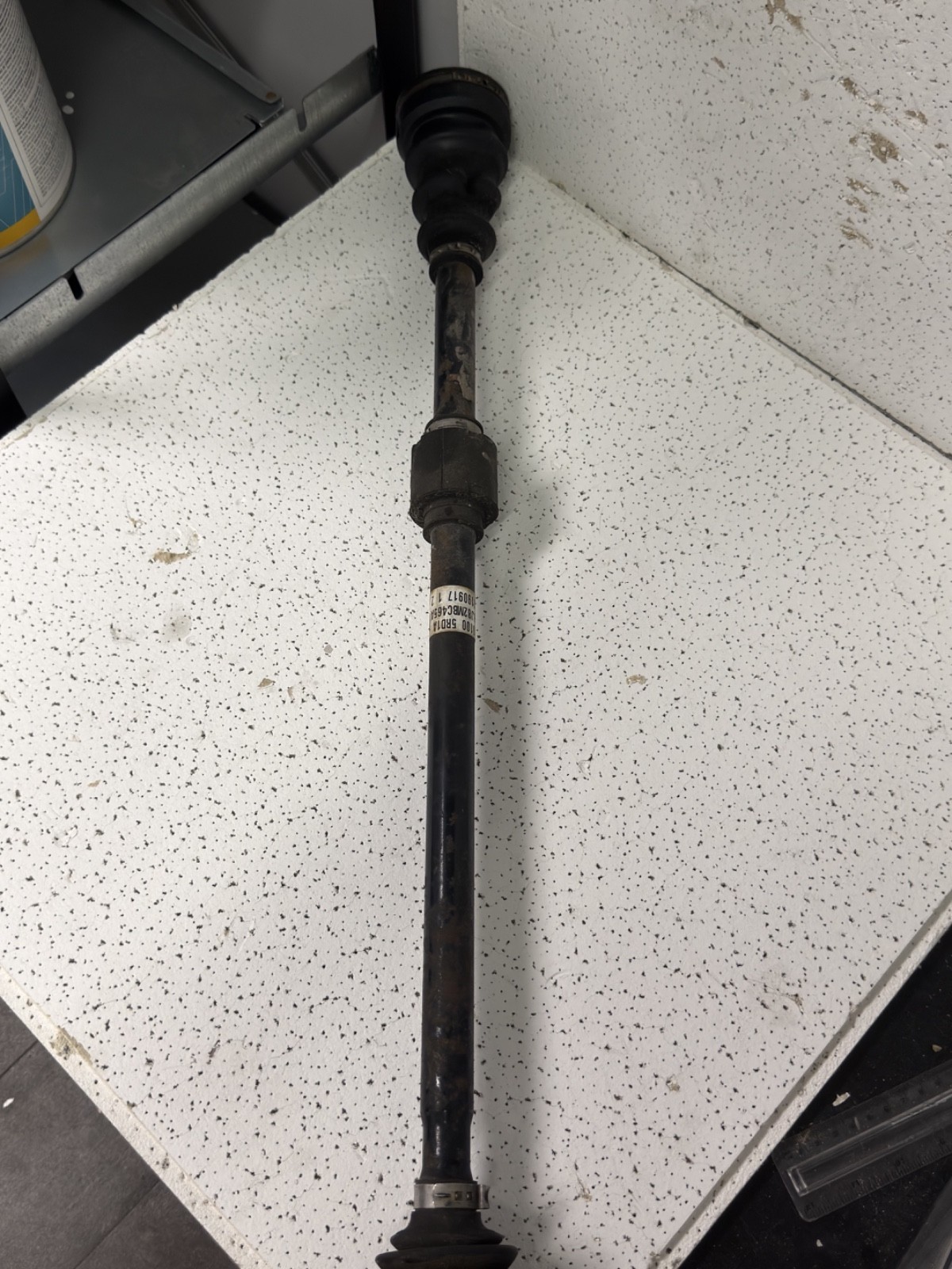 18-24 NISSAN KICKS VERSA FWD FRONT RIGHT RH PASSENGER SIDE CV AXLE SHAFT OEM 18-24 NISSAN KICKS VERSA FWD FRONT RIGHT RH PASSENGER SIDE CV AXLE SHAFT OEM