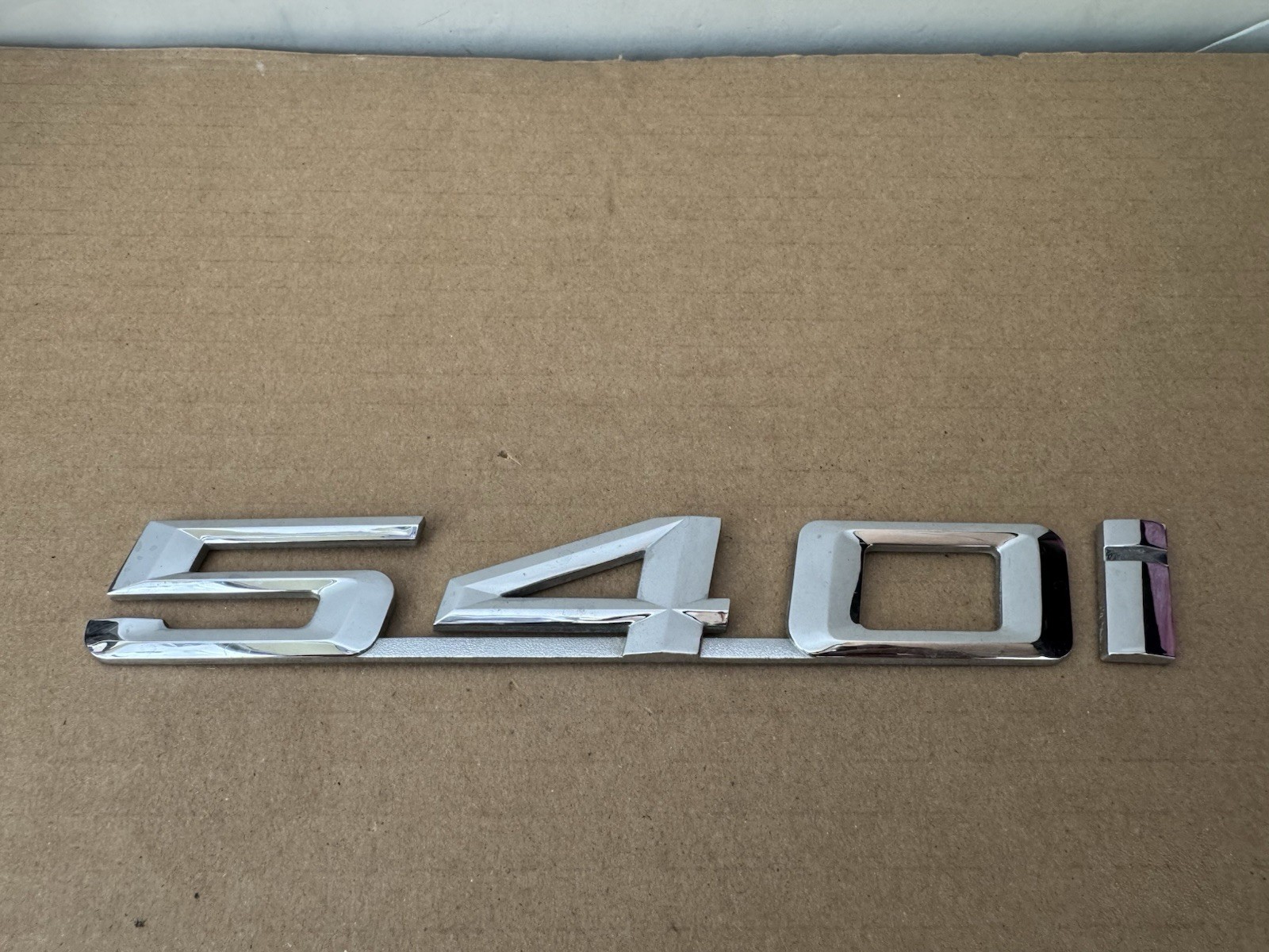 FREE SHIPPING OEM BMW E34 E39 540i 540 Trunk Badge Emblem Logo