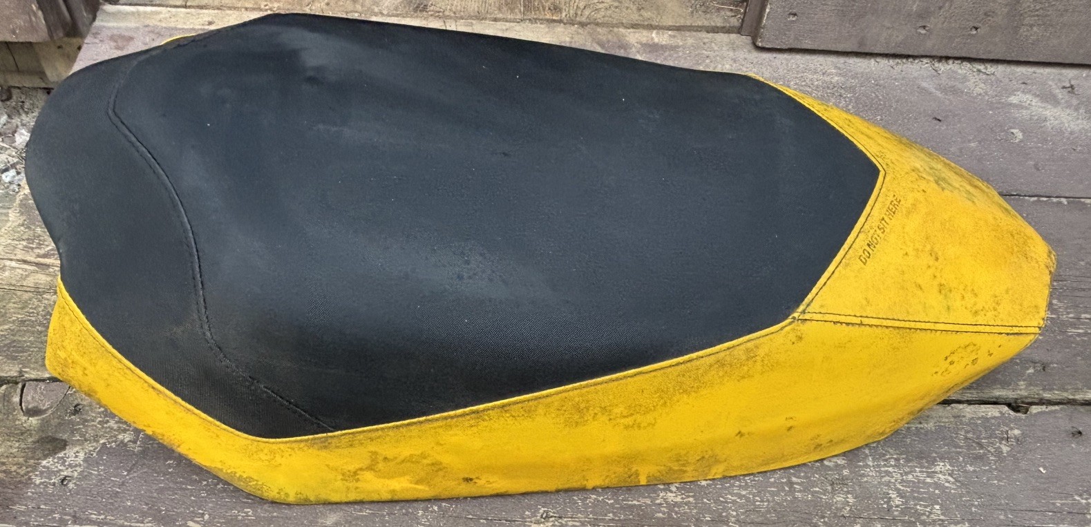 2008-2020 Ski-Doo XP CHASSIS MXZ TNT 500SS GENUINE OEM Seat 510004689 510005407 2008-2020 Ski-Doo XP CHASSIS MXZ TNT 500SS GENUINE OEM Seat 510004689 510005407