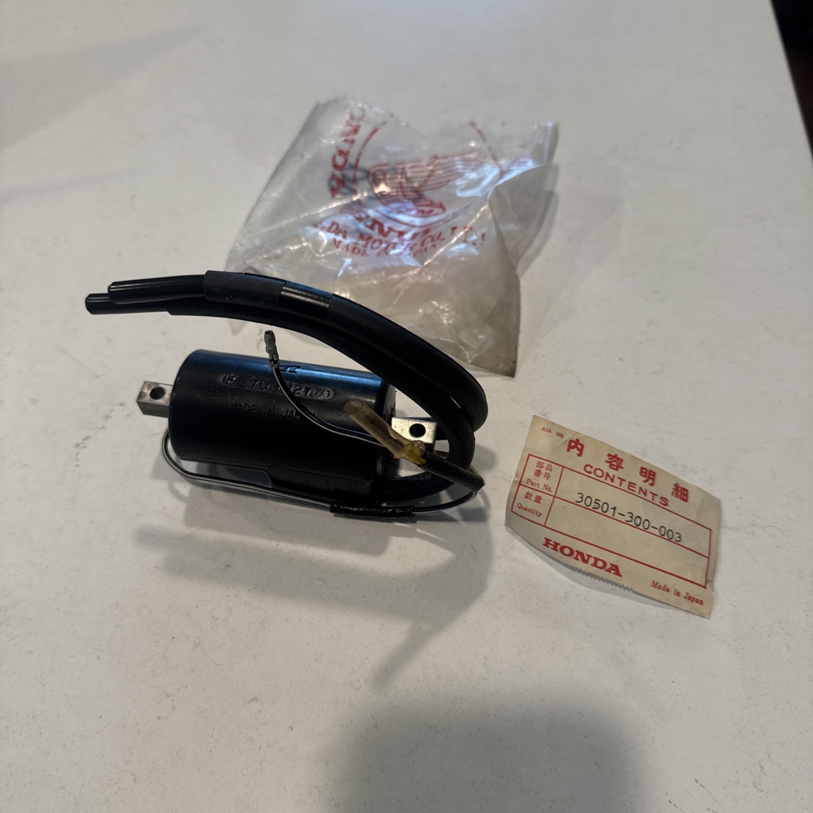 NOS New OEM Honda CB350F CB400 CB500 CB750 RH Ignition Coil 30501-300-003
