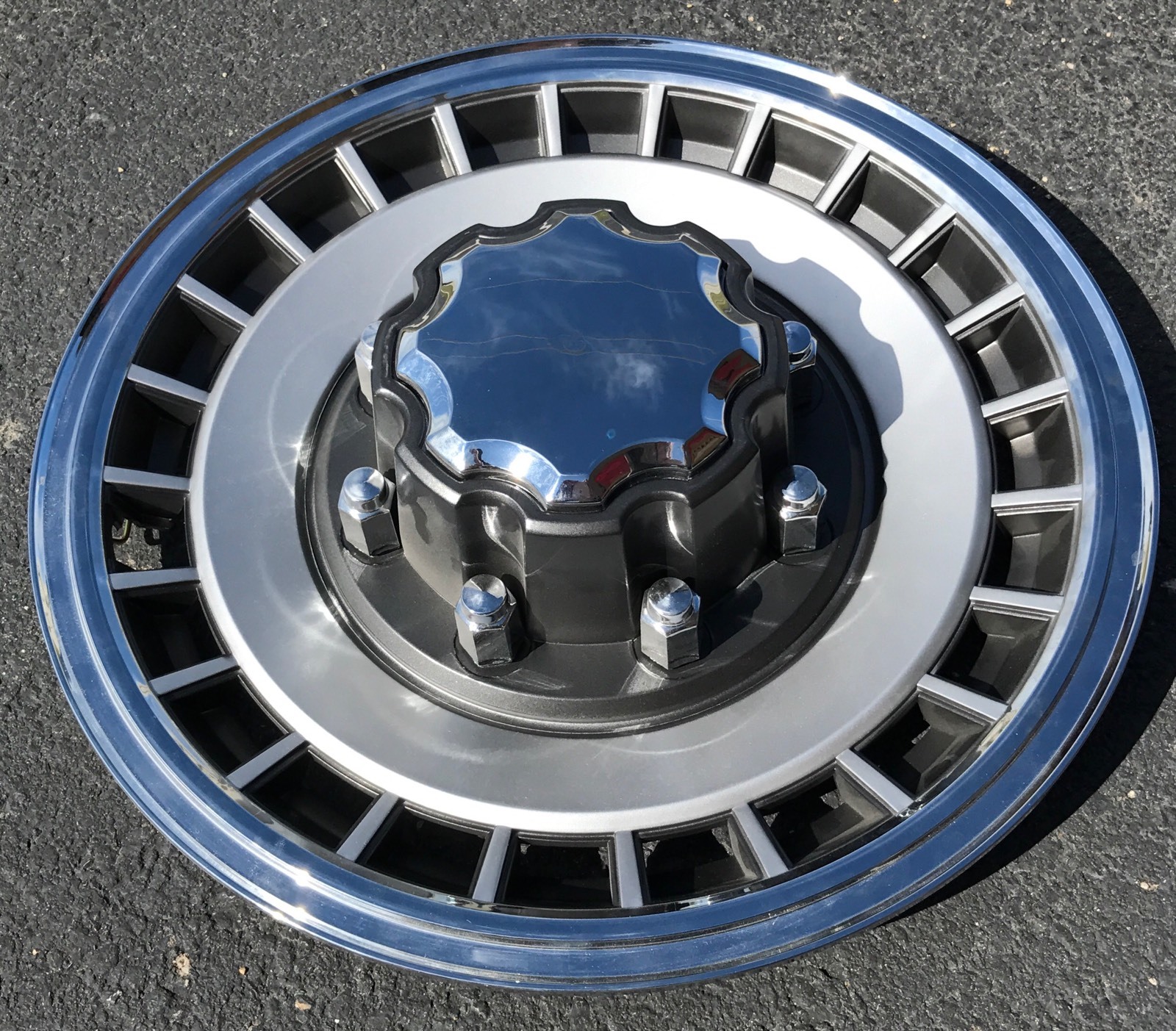 NEW 1984-1997 FORD TRUCK F250 F350 Van E250 E350 16\