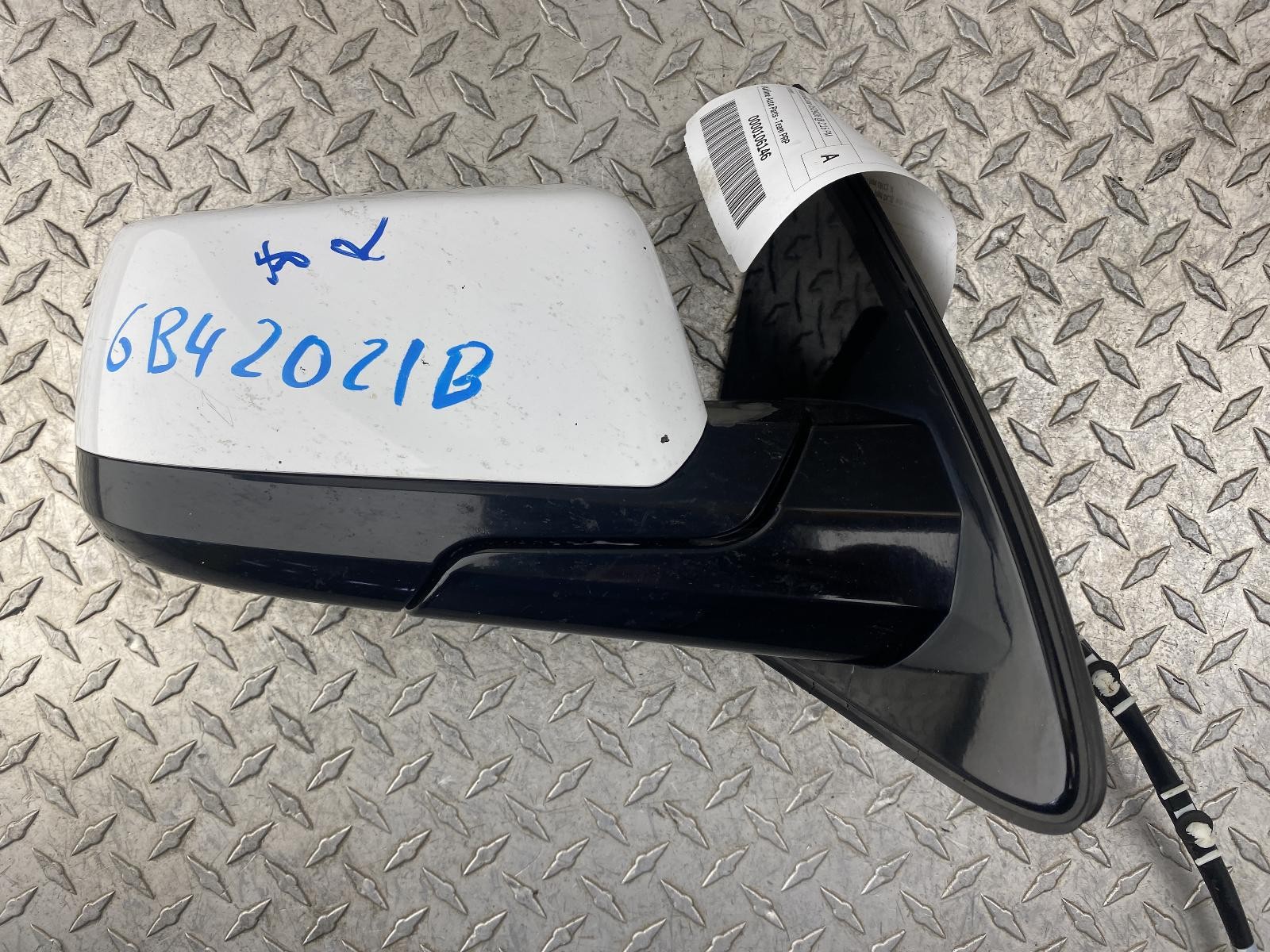 Used Right Door Mirror fits: 2018 Gmc Yukon power w/turn signal opt DL3 w/blind