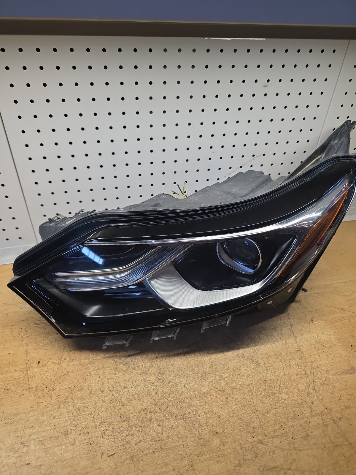 2018-2021 Chevy Equinox Full LED w/DRL Headlight Left/Driver LH OEM  84818201 