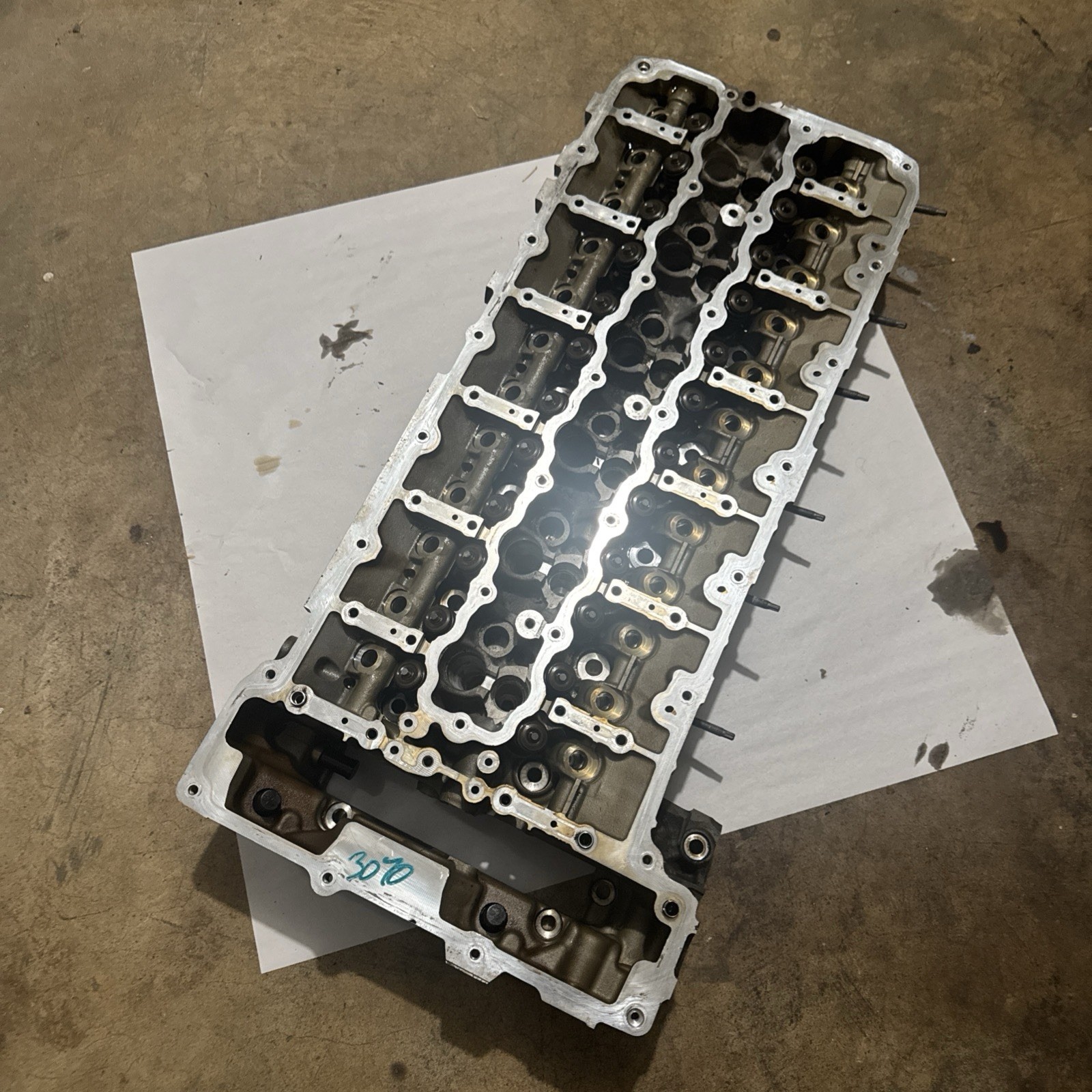 07-16 BMW 135i 335i 535i Z4 (E87 E89 E90 E60 E71) N54 ENGINE CYLINDER HEAD