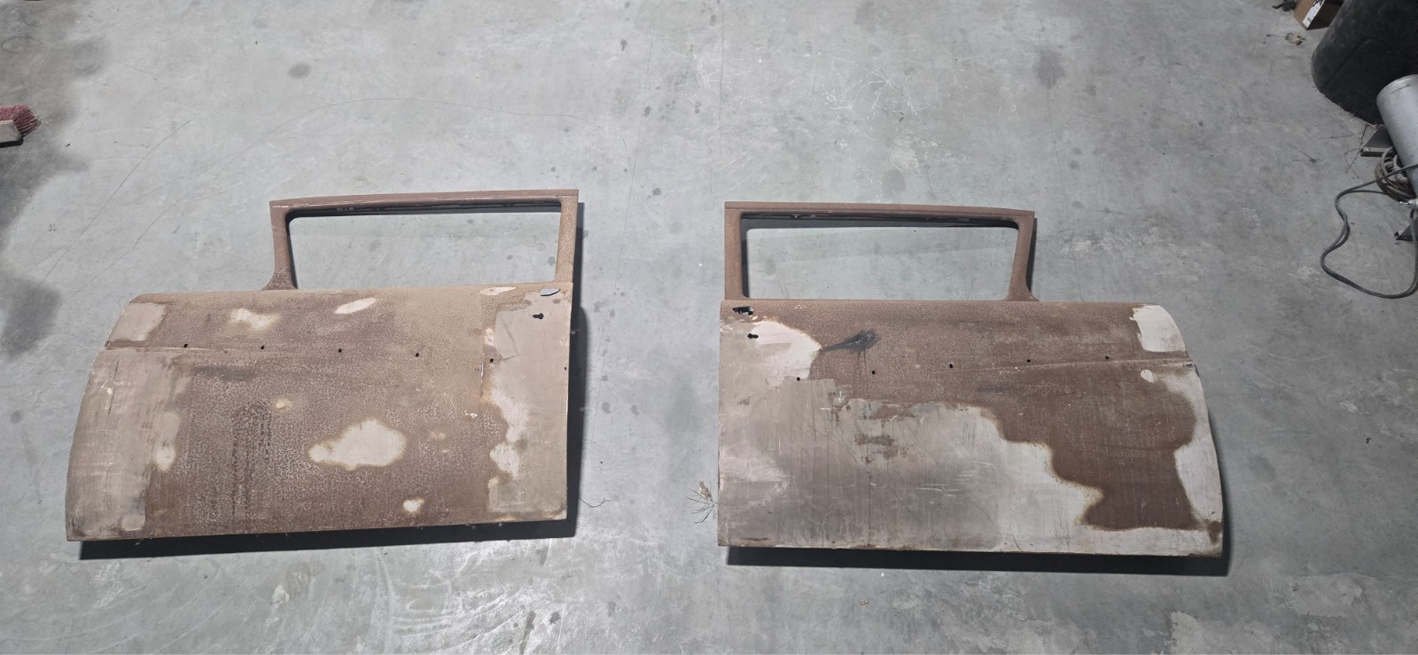 1957 1958 Ford Ranchero Ranch Wagon Doors PAIR 2 door ONLY Oem SOLID 1957 1958 Ford Ranchero Ranch Wagon Doors PAIR 2 door ONLY Oem SOLID